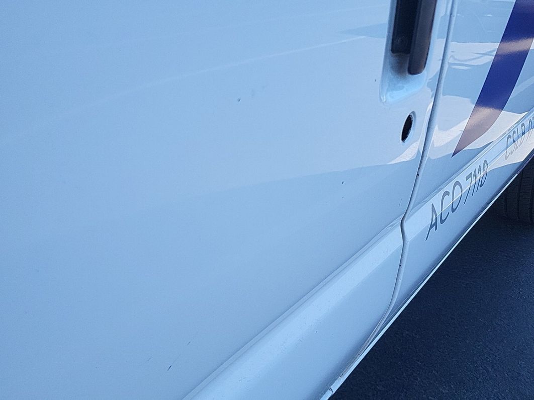 2007 Ford Econoline E250 Van vin: 1FTNE24L17DA44163