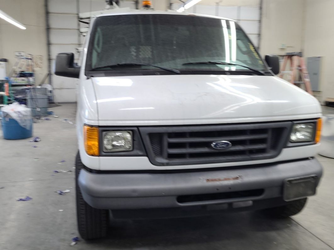 2007 Ford Econoline E250 Van vin: 1FTNE24L17DA44163