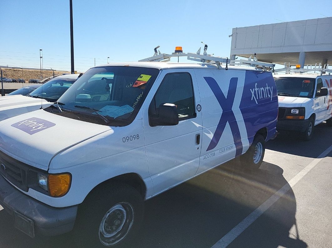 2007 Ford Econoline E250 Van vin: 1FTNE24L17DA44163