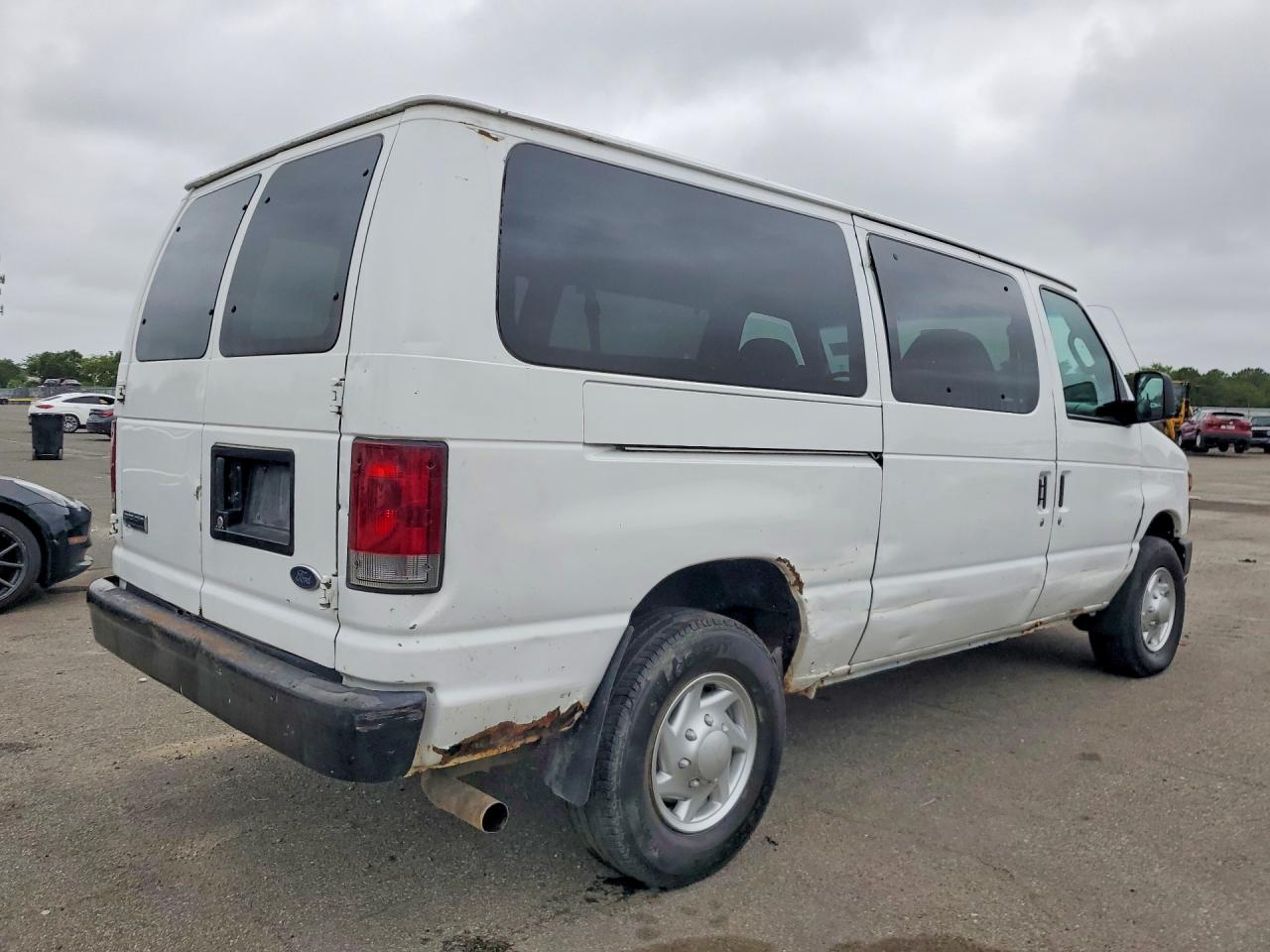2008 Ford Econoline E250 Van White vin: 1FTNE24L18DA41491