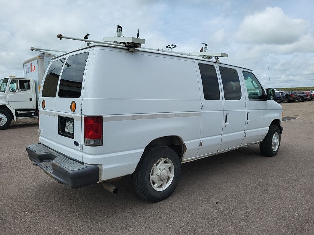 2007 Ford Econoline E250 Van vin: 1FTNE24L27DA66558