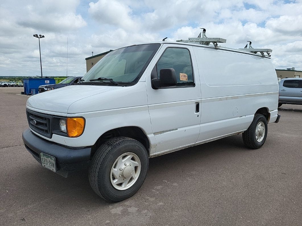 2007 Ford Econoline E250 Van vin: 1FTNE24L27DA66558