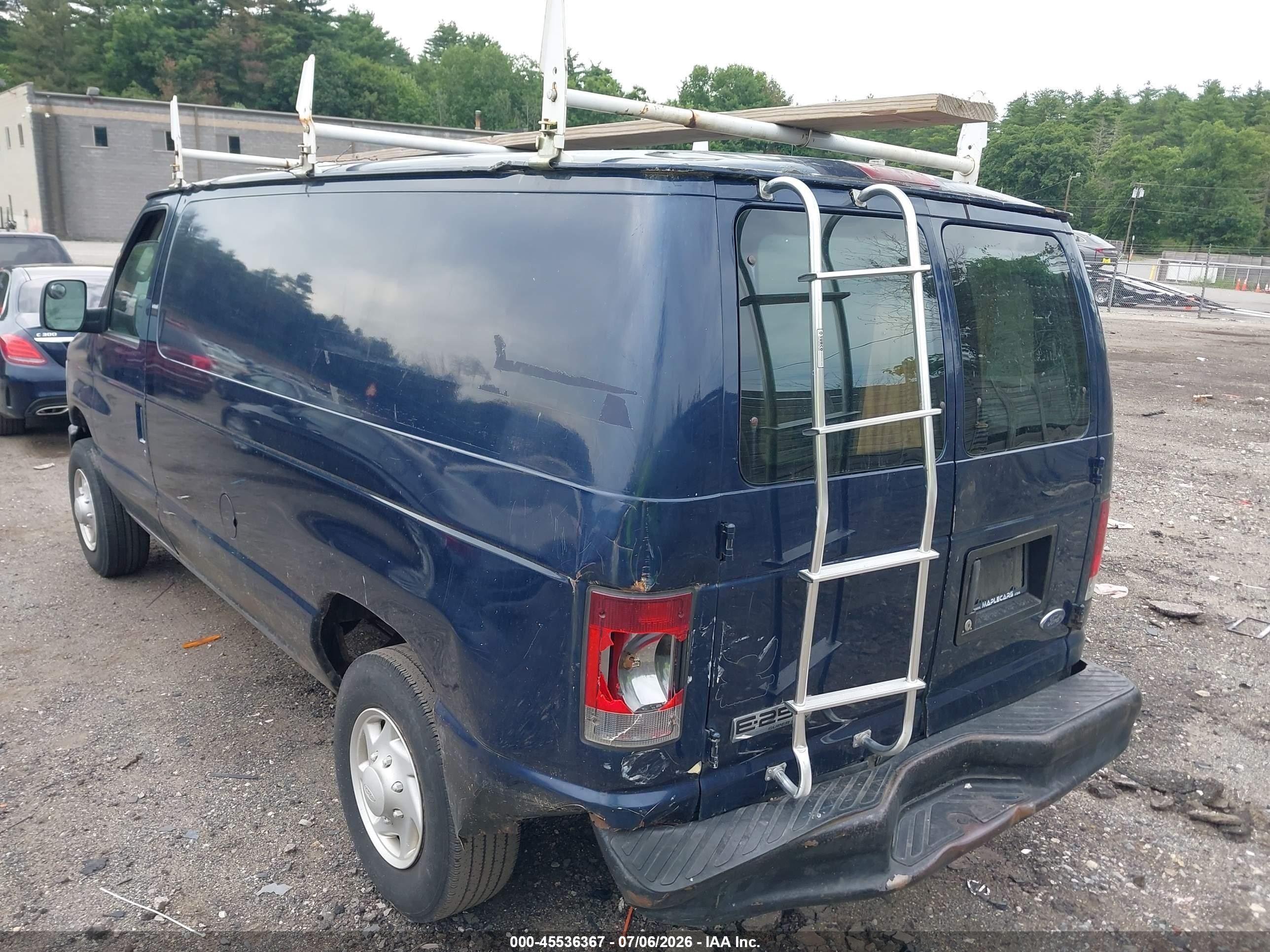 2008 Ford E-250 Commercial Blue vin: 1FTNE24L38DB46517
