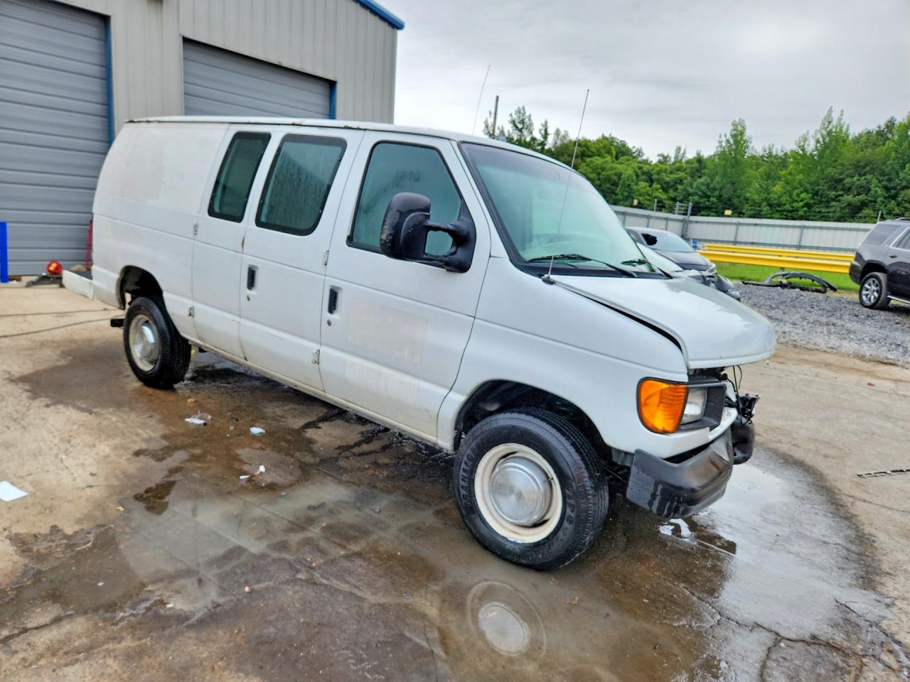 2005 Ford Econoline E250 Van White vin: 1FTNE24L45HA36869
