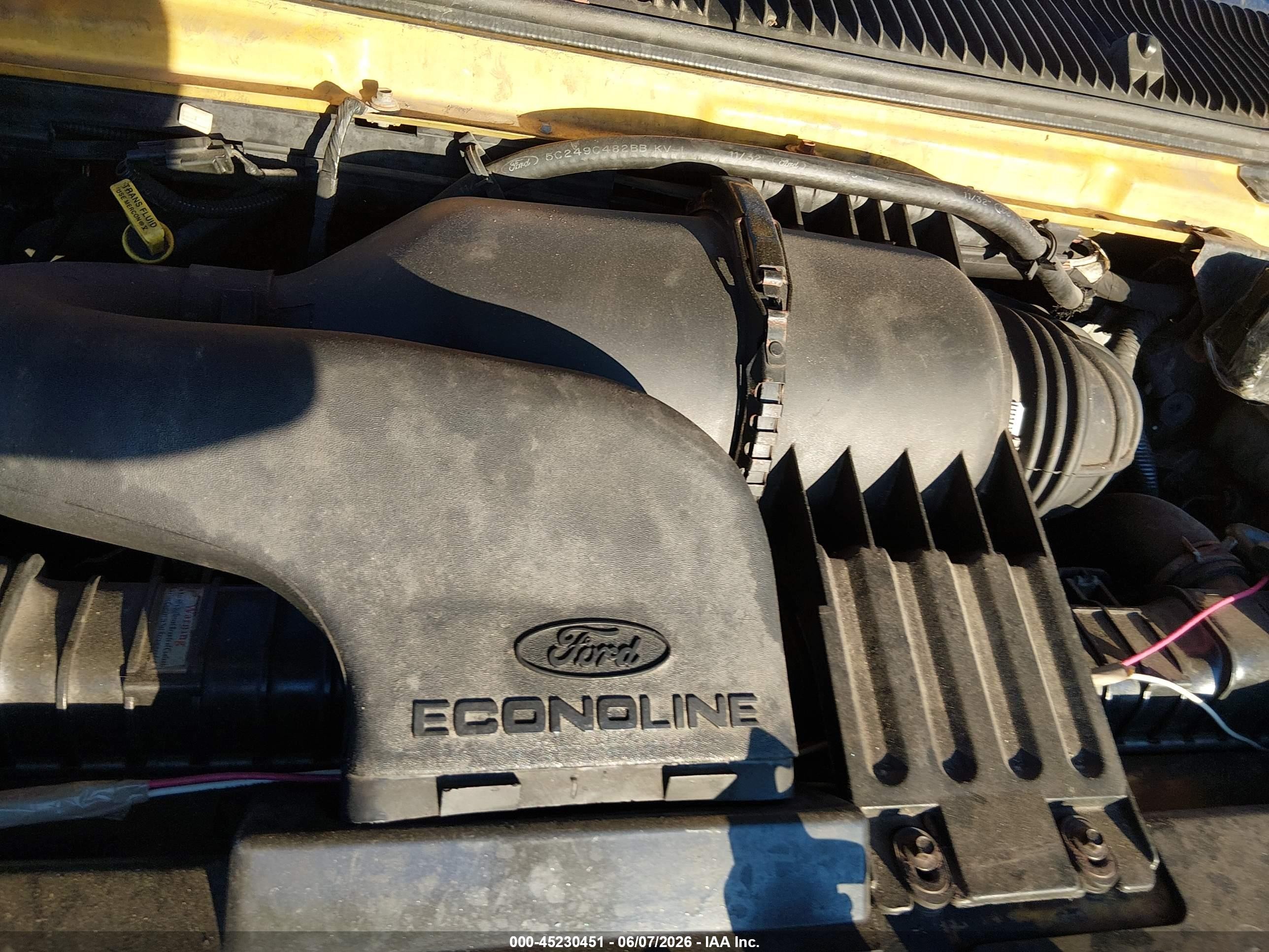 2006 Ford E-250 Commercial/recreational Yellow vin: 1FTNE24L46DB08677