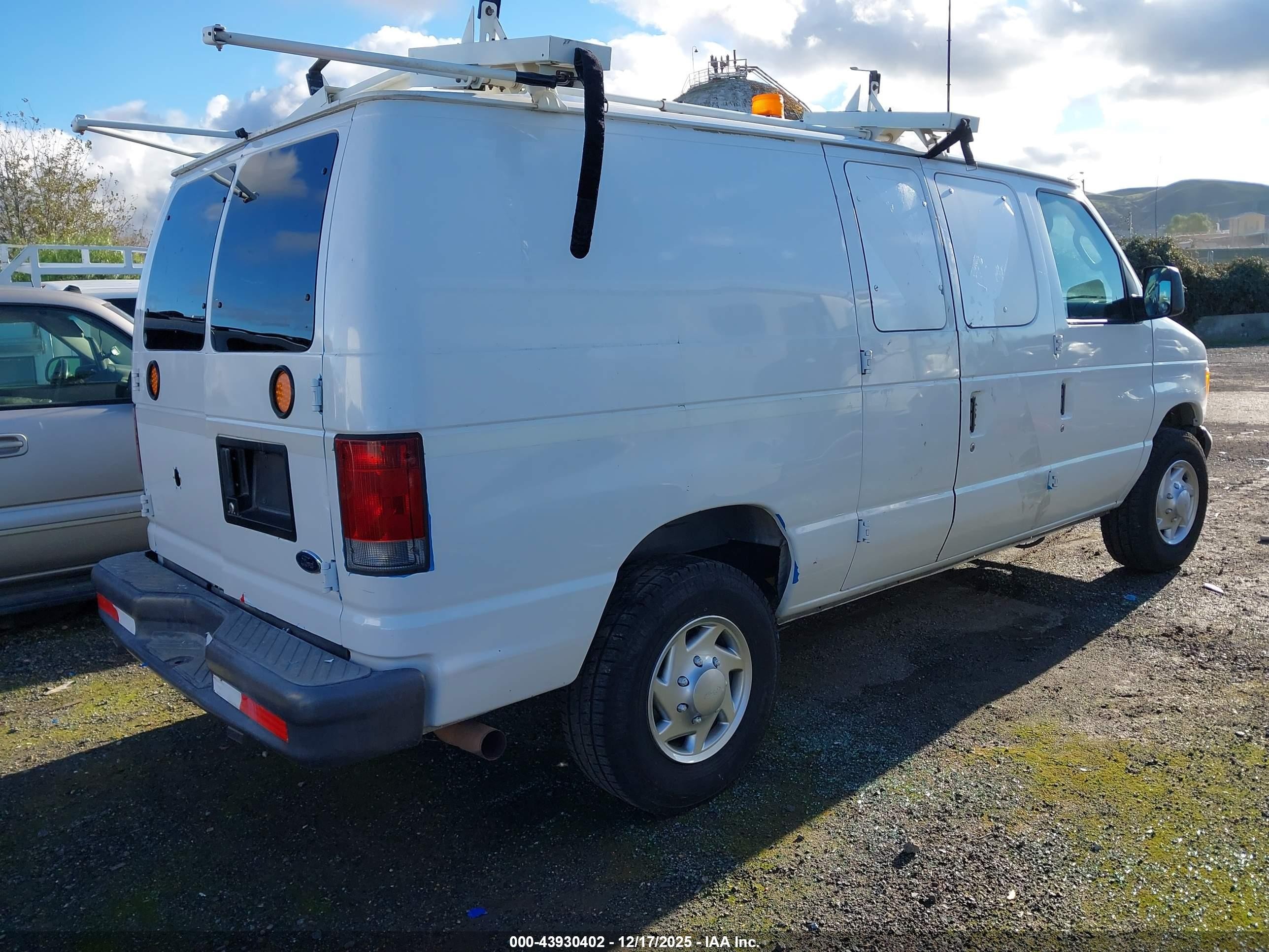 2007 Ford E-250 Commercial/recreational Белый vin: 1FTNE24L57DA70863
