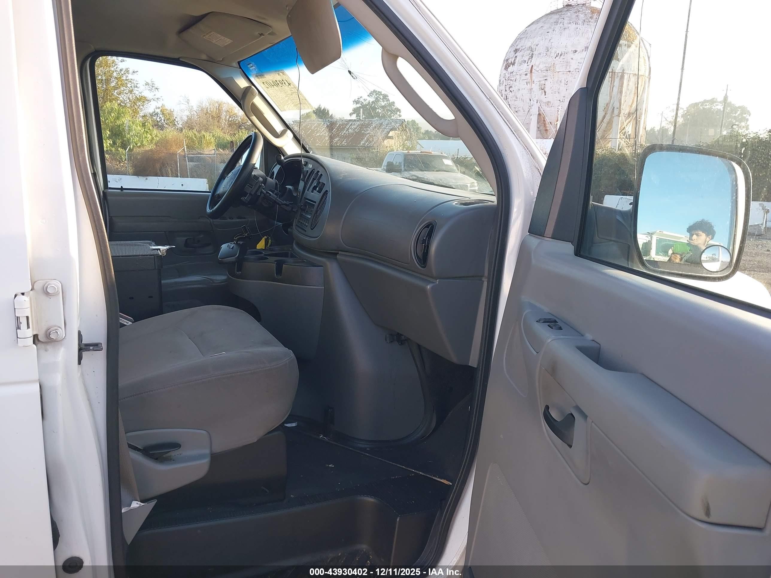 2007 Ford E-250 Commercial/recreational Белый vin: 1FTNE24L57DA70863