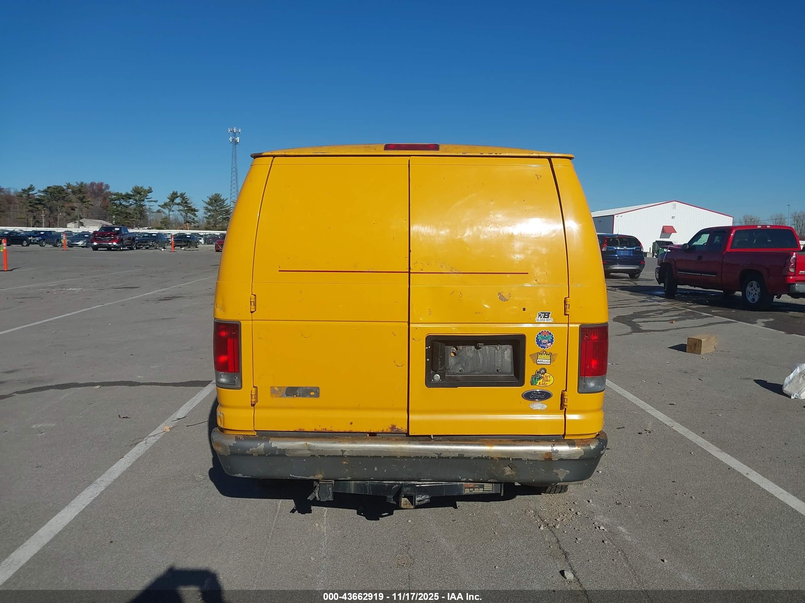 2007 Ford E-250 Commercial/recreational Yellow vin: 1FTNE24L57DA94399