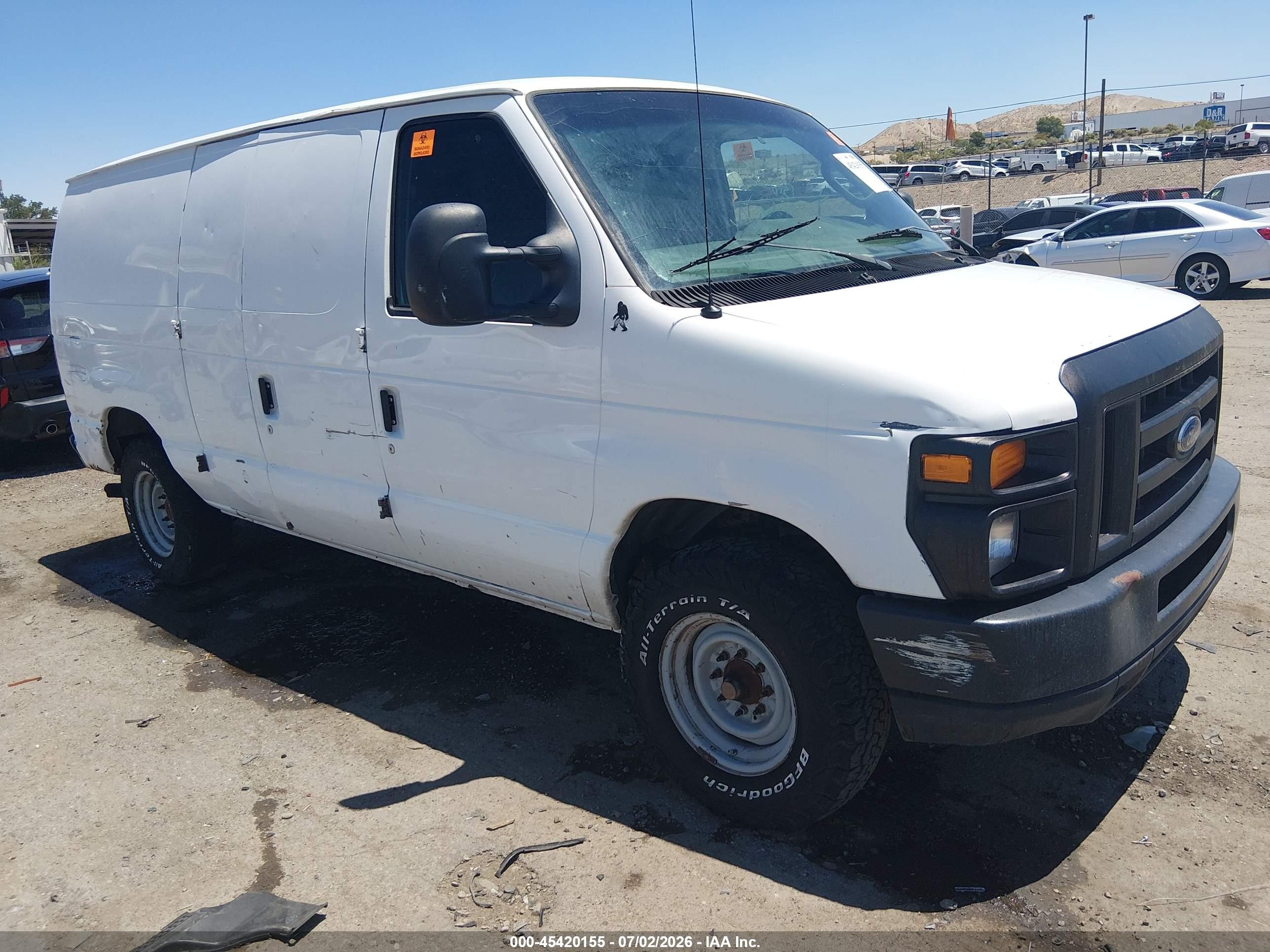 2009 Ford E-250   White vin: 1FTNE24L59DA00816