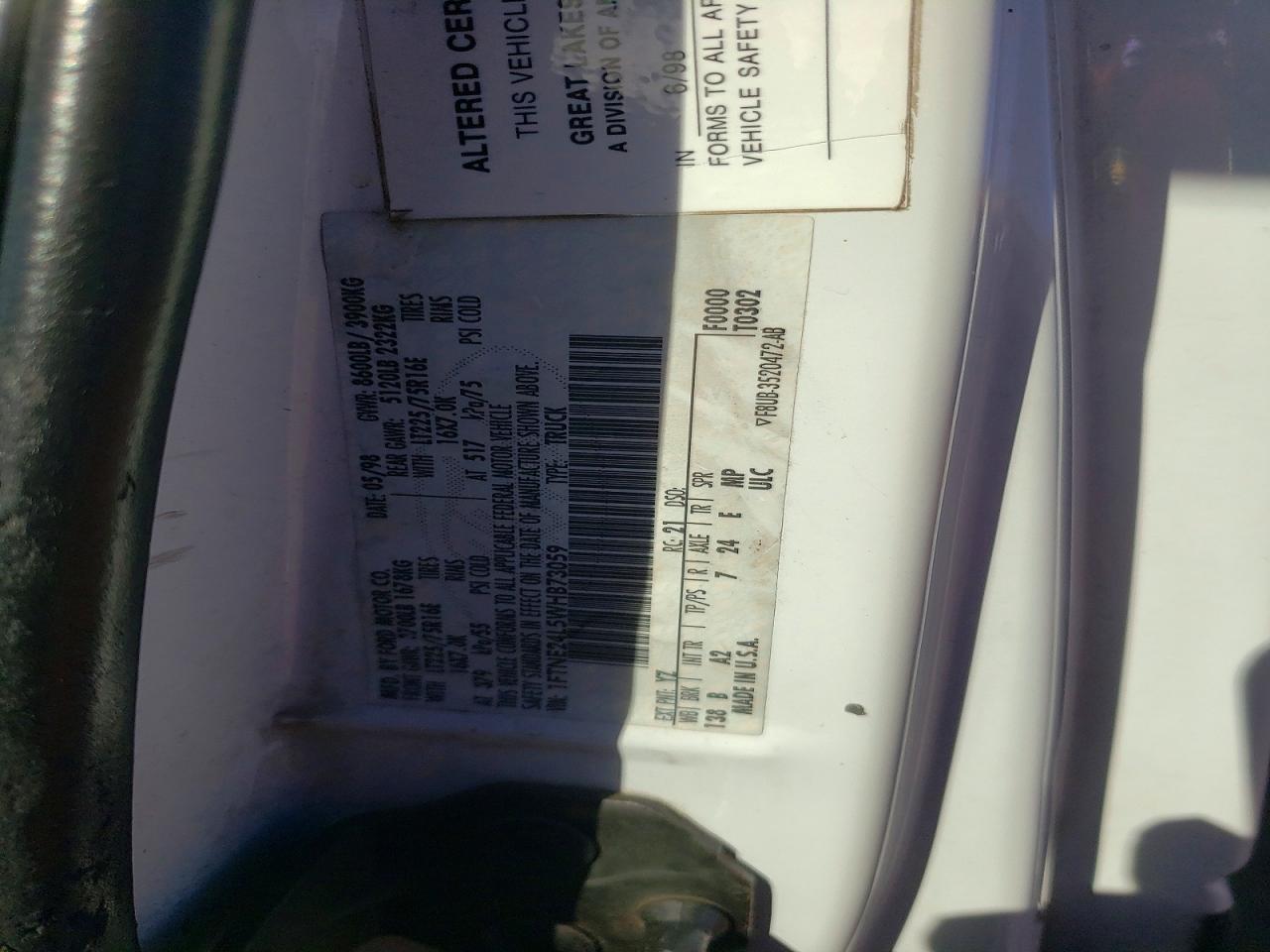 1998 Ford Econoline E250 Van White vin: 1FTNE24L5WHB73059