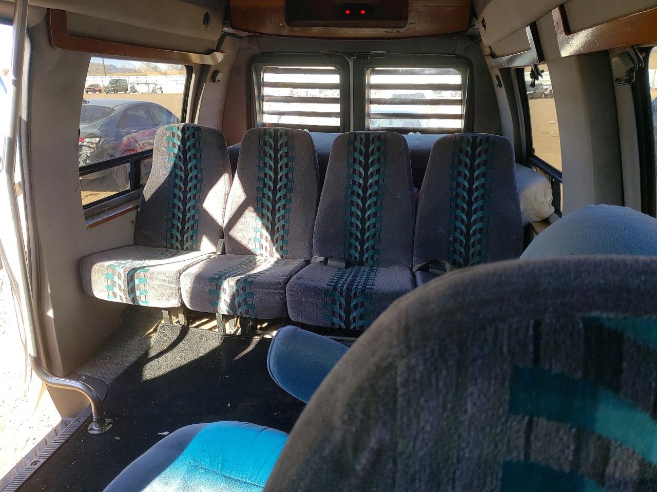 1998 Ford Econoline E250 Van White vin: 1FTNE24L5WHB73059