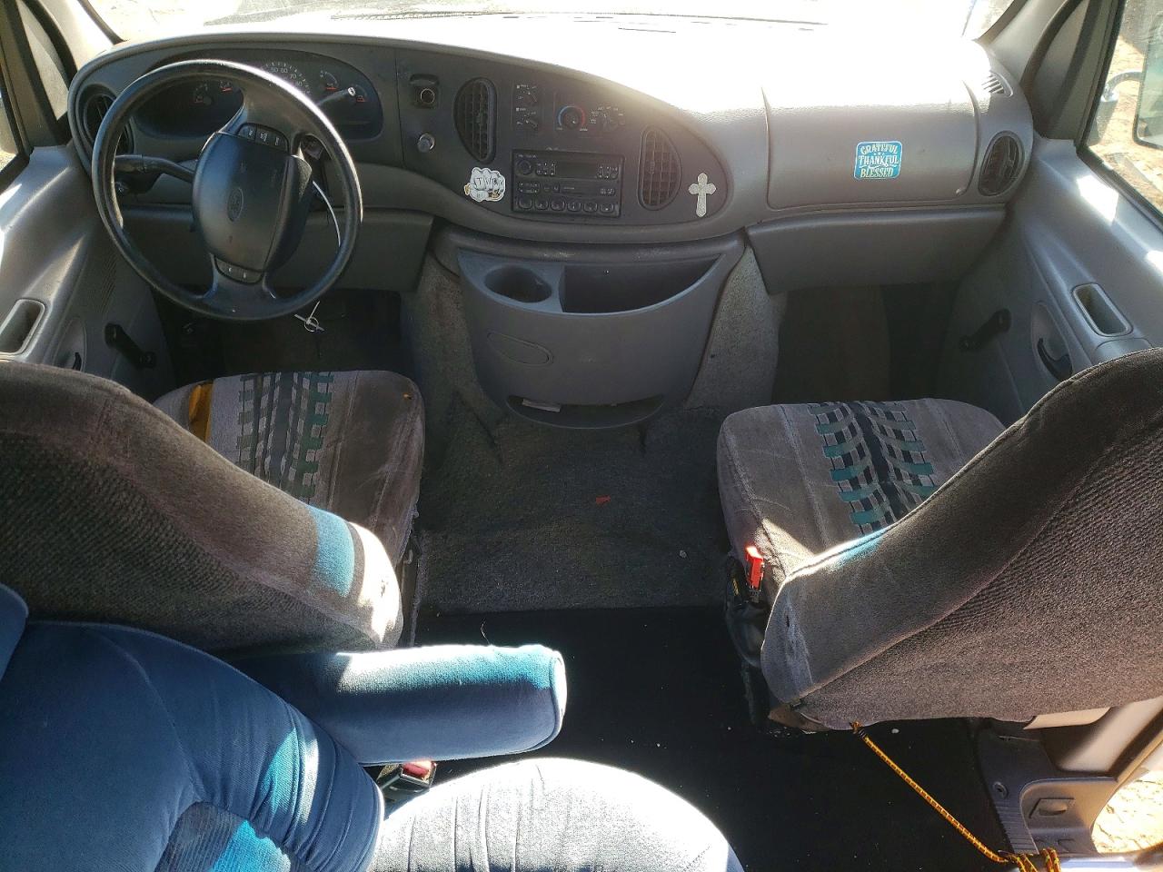 1998 Ford Econoline E250 Van White vin: 1FTNE24L5WHB73059