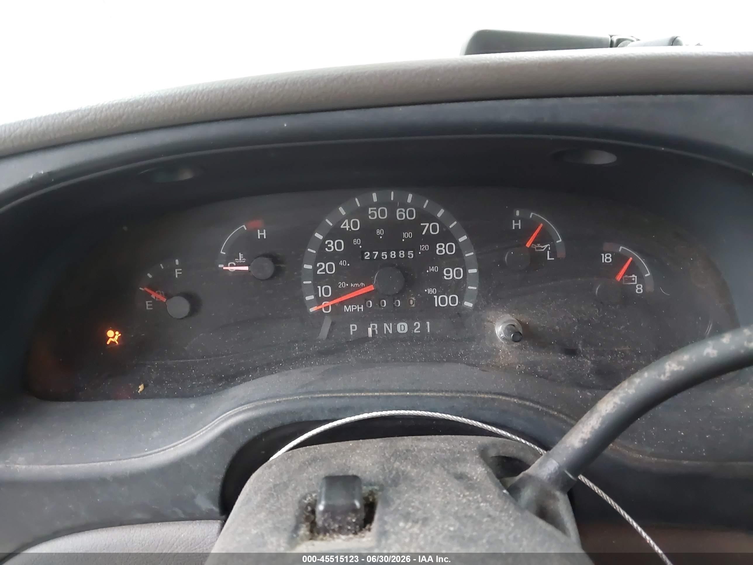 2002 Ford E-250 Commercial/recreational White vin: 1FTNE24L62HB59746