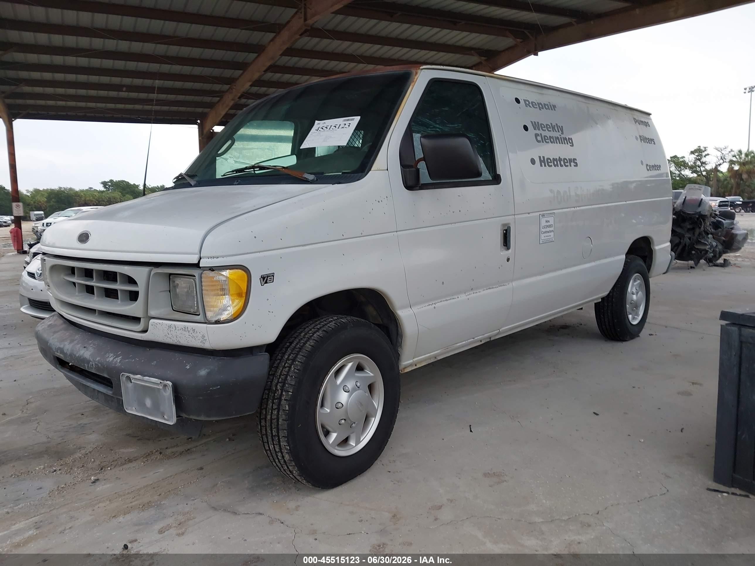 2002 Ford E-250 Commercial/recreational White vin: 1FTNE24L62HB59746