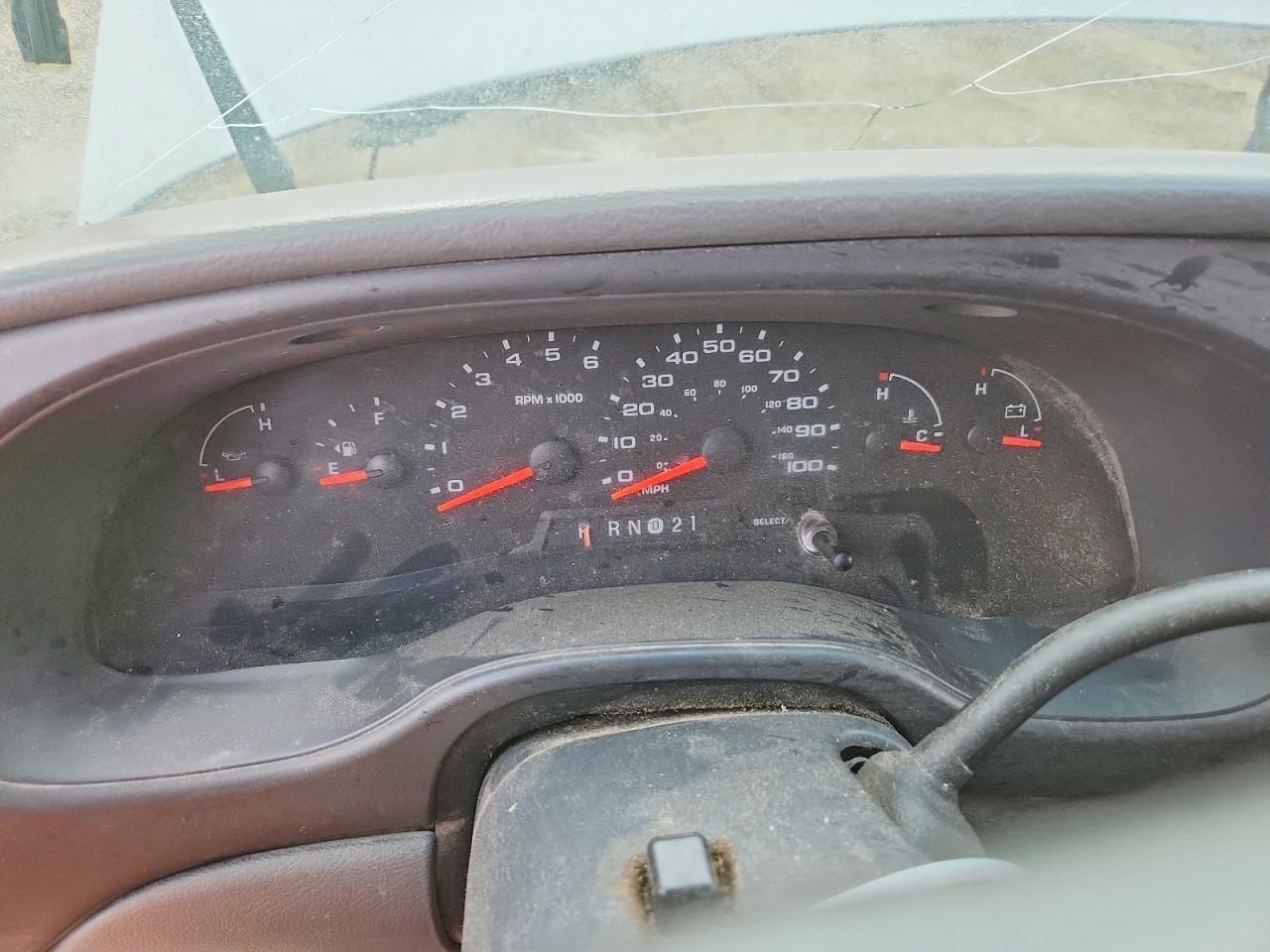 2004 Ford Econoline E250 Van White vin: 1FTNE24L64HA51713
