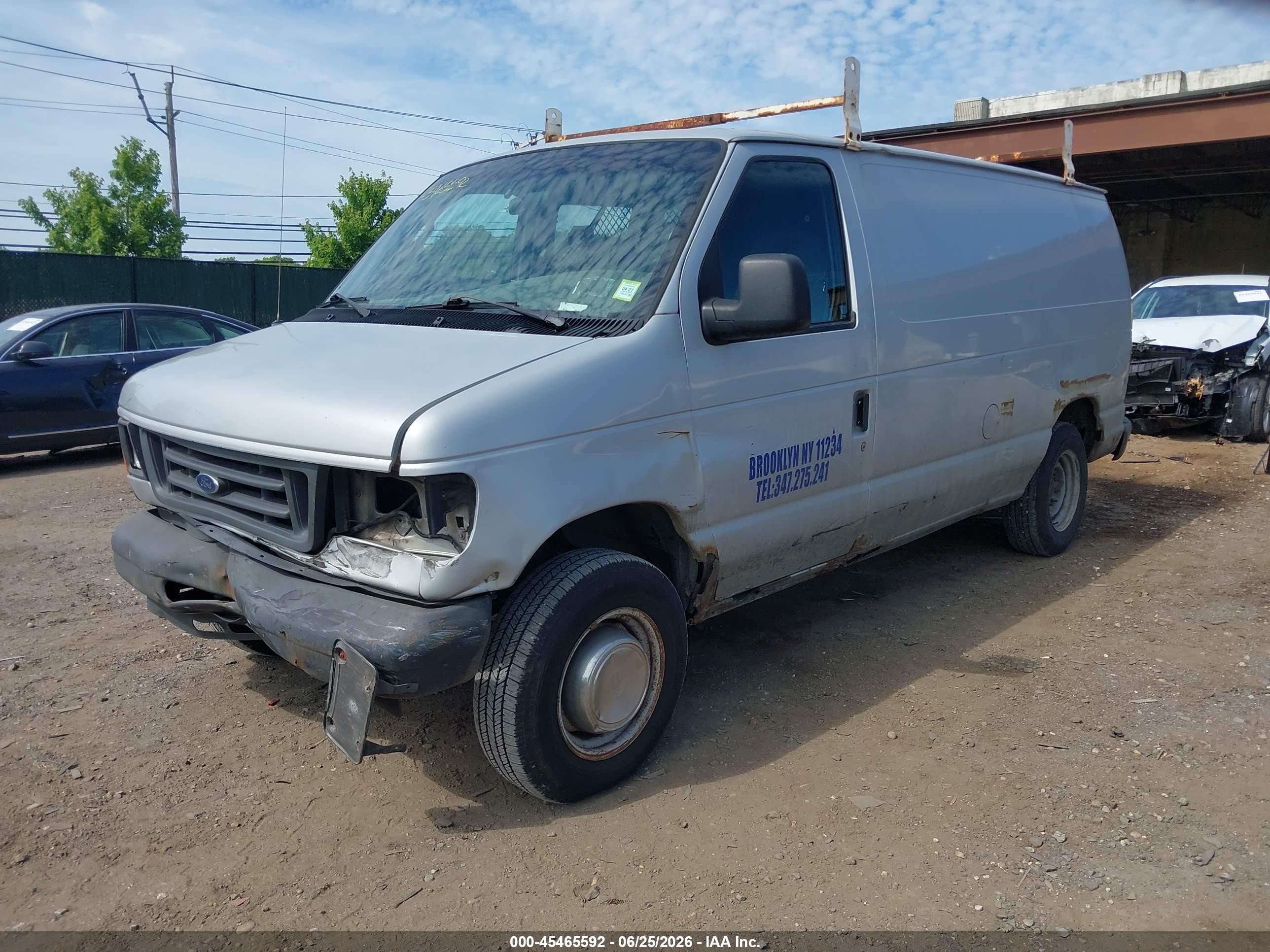 2004 Ford E-250 Commercial/recreational Gray vin: 1FTNE24L64HB18729