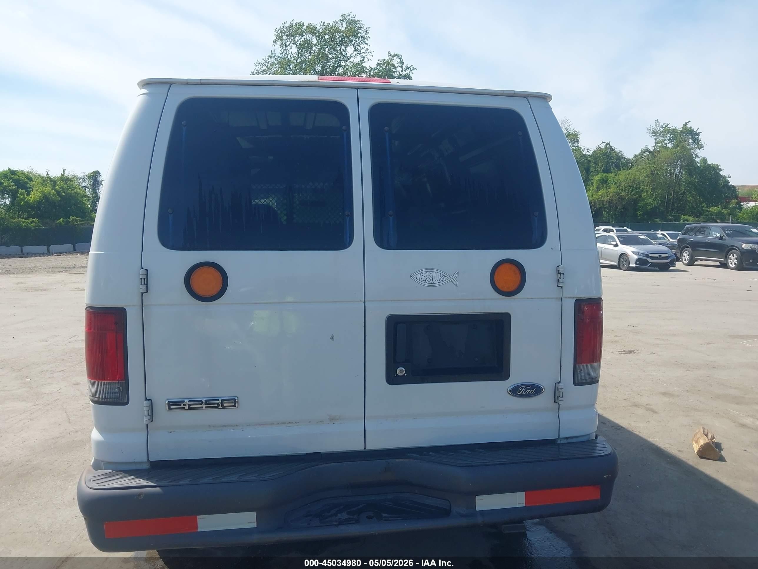 2006 Ford E-250 Commercial/recreational White vin: 1FTNE24L66DB16473