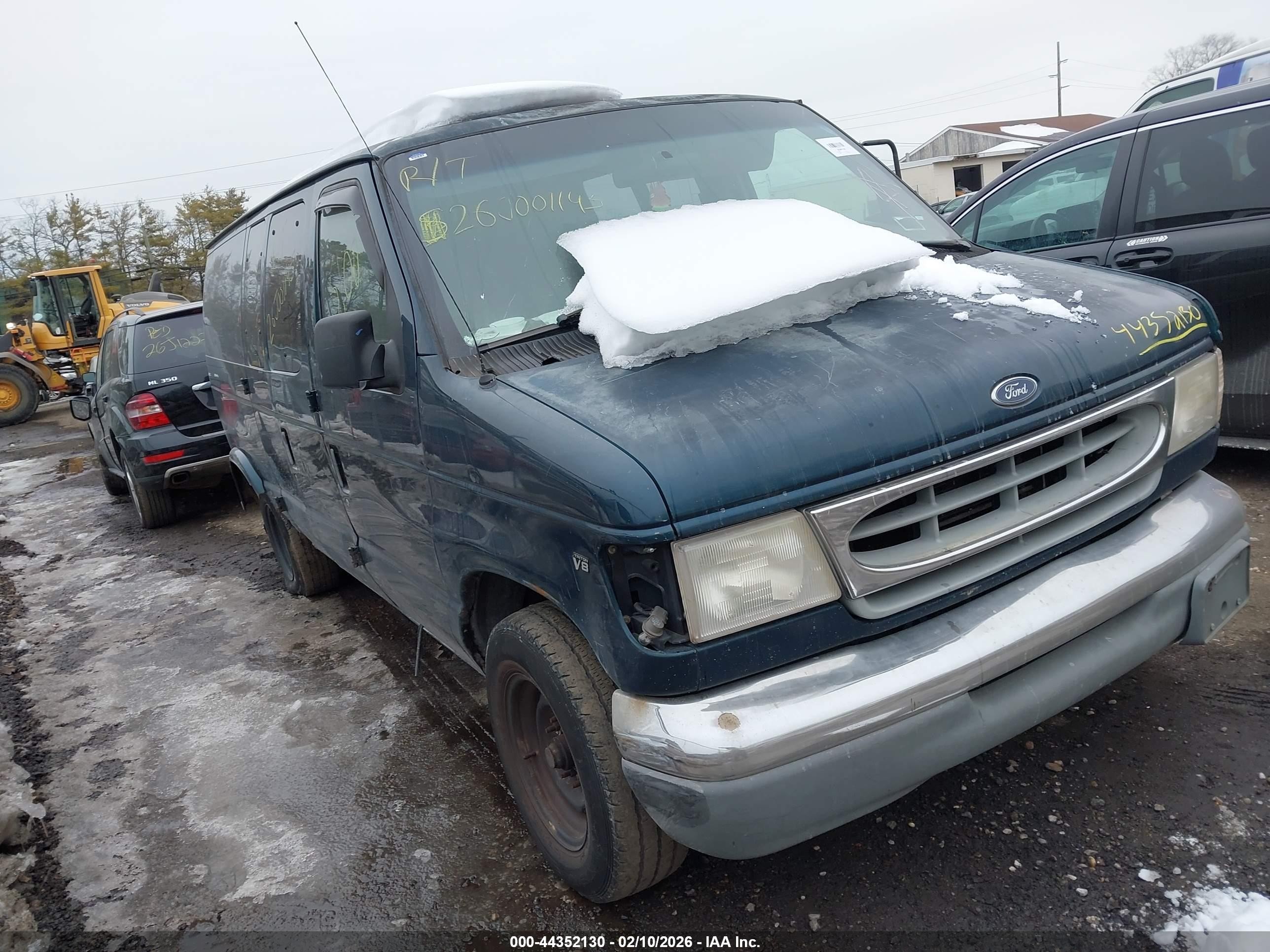 1998 Ford E-250 Commercial/recreational Green vin: 1FTNE24L6WHB39034