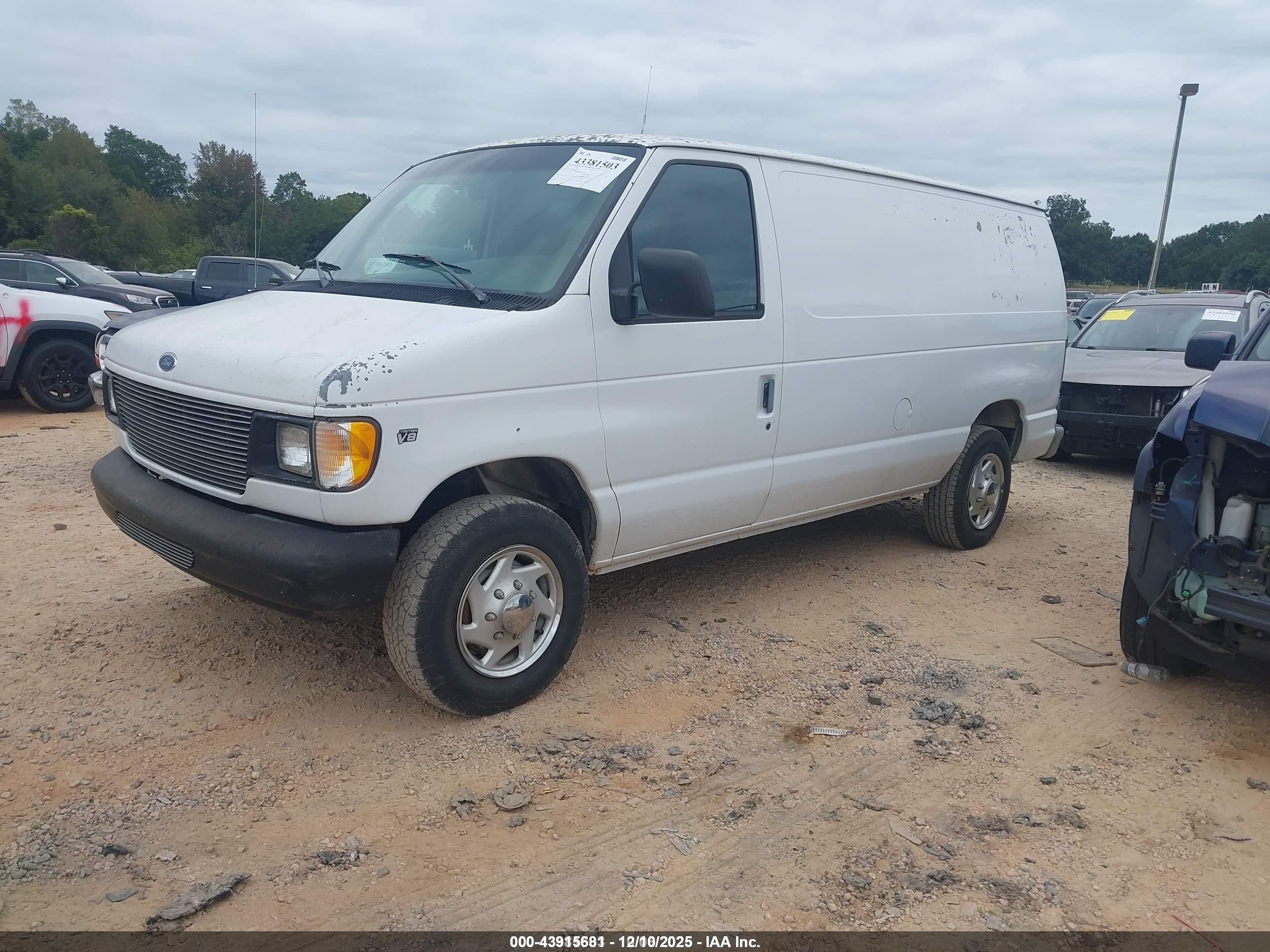 1998 Ford E-250 Commercial/recreational White vin: 1FTNE24L6WHB51829