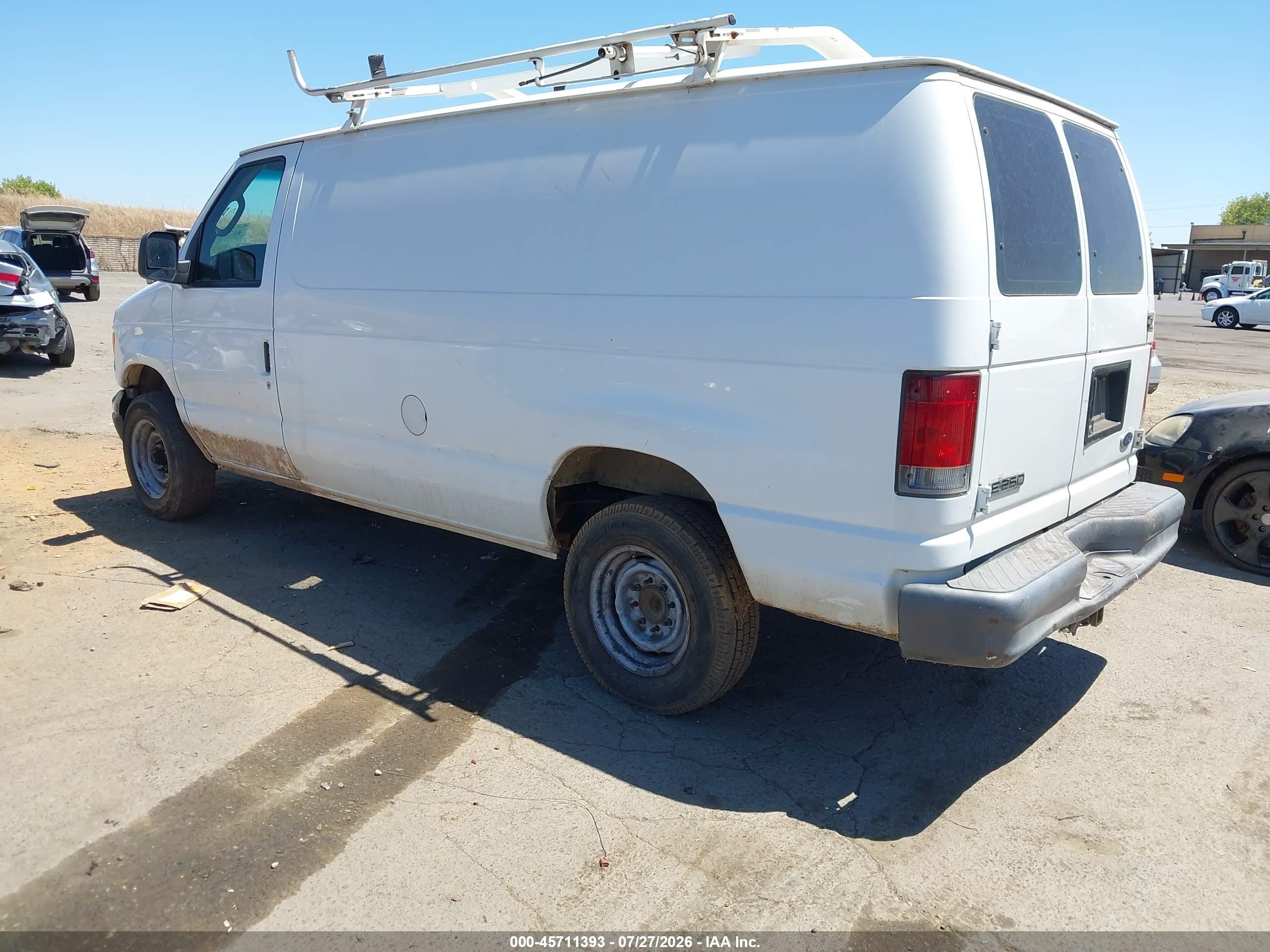 2006 Ford E-250 Commercial/recreational Белый vin: 1FTNE24L76DA22134