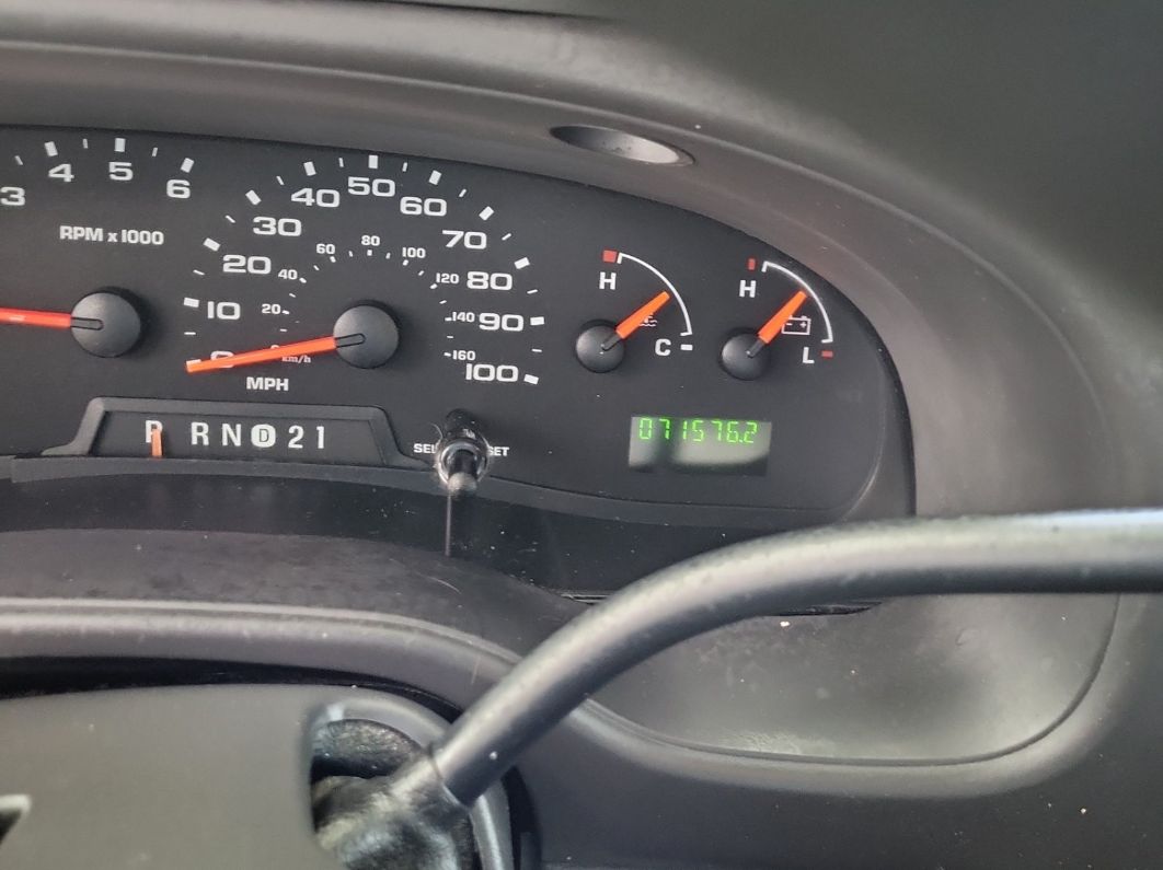 2007 Ford Econoline E250 Van vin: 1FTNE24L87DA70856