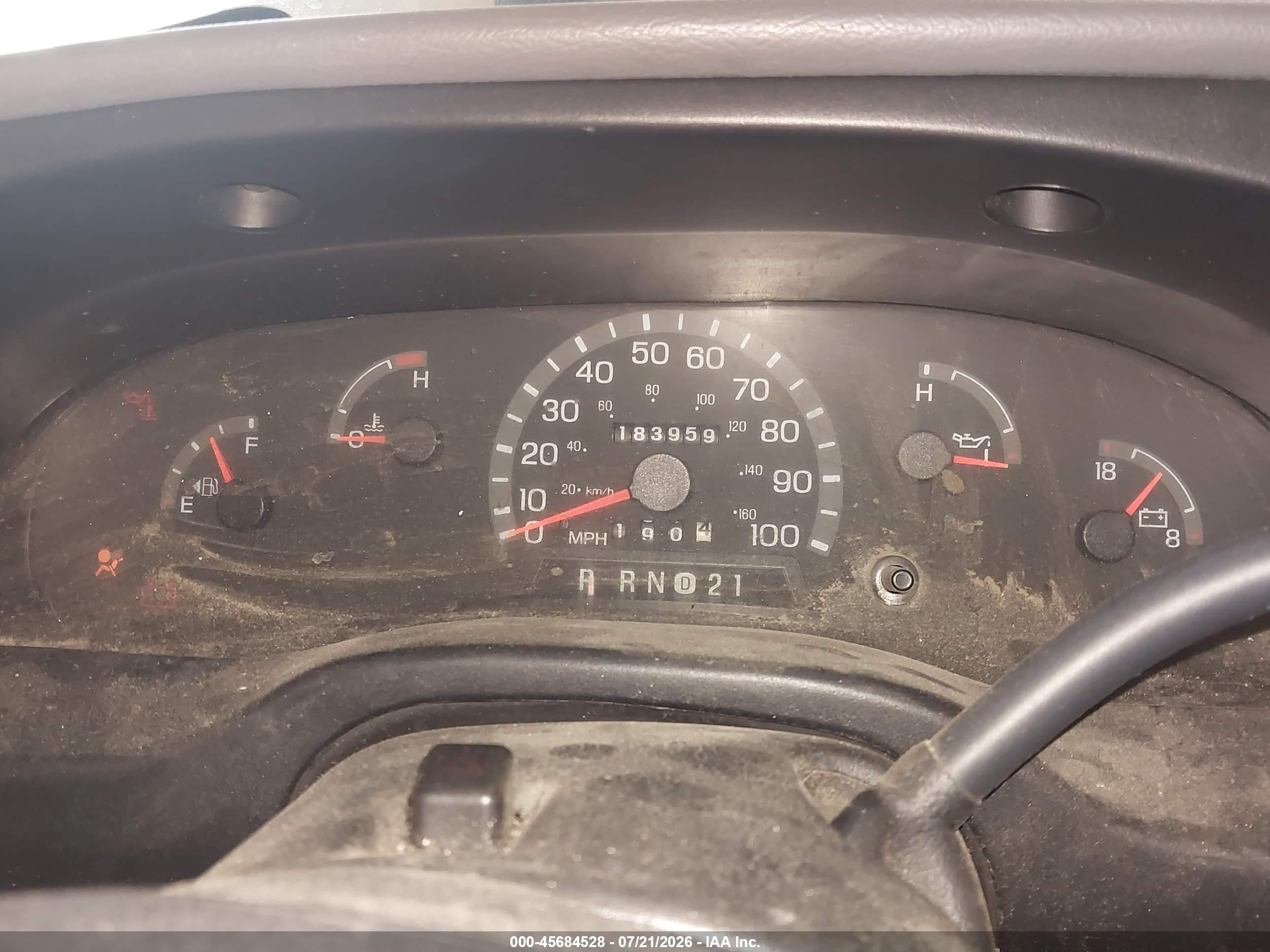 1999 Ford E-250 Commercial/recreational White vin: 1FTNE24L8XHC02801