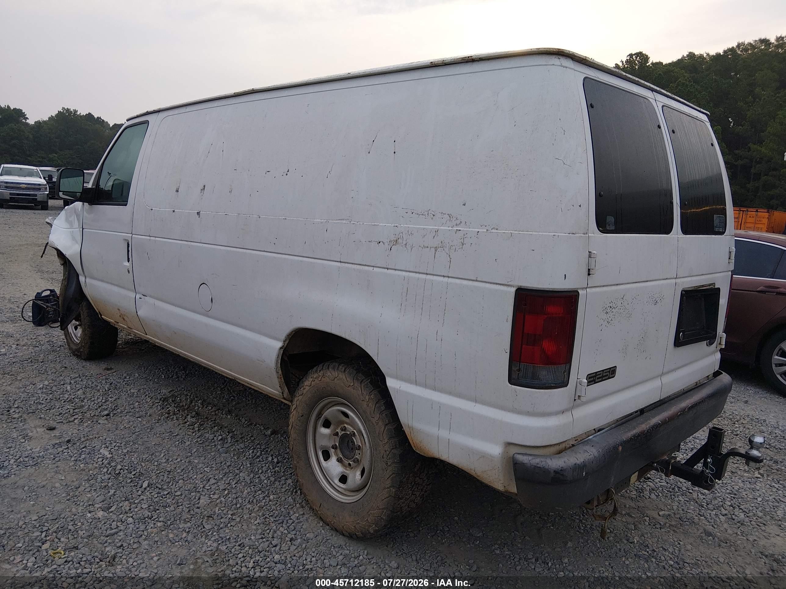 2003 Ford E-250 Commercial/recreational White vin: 1FTNE24L93HA46262