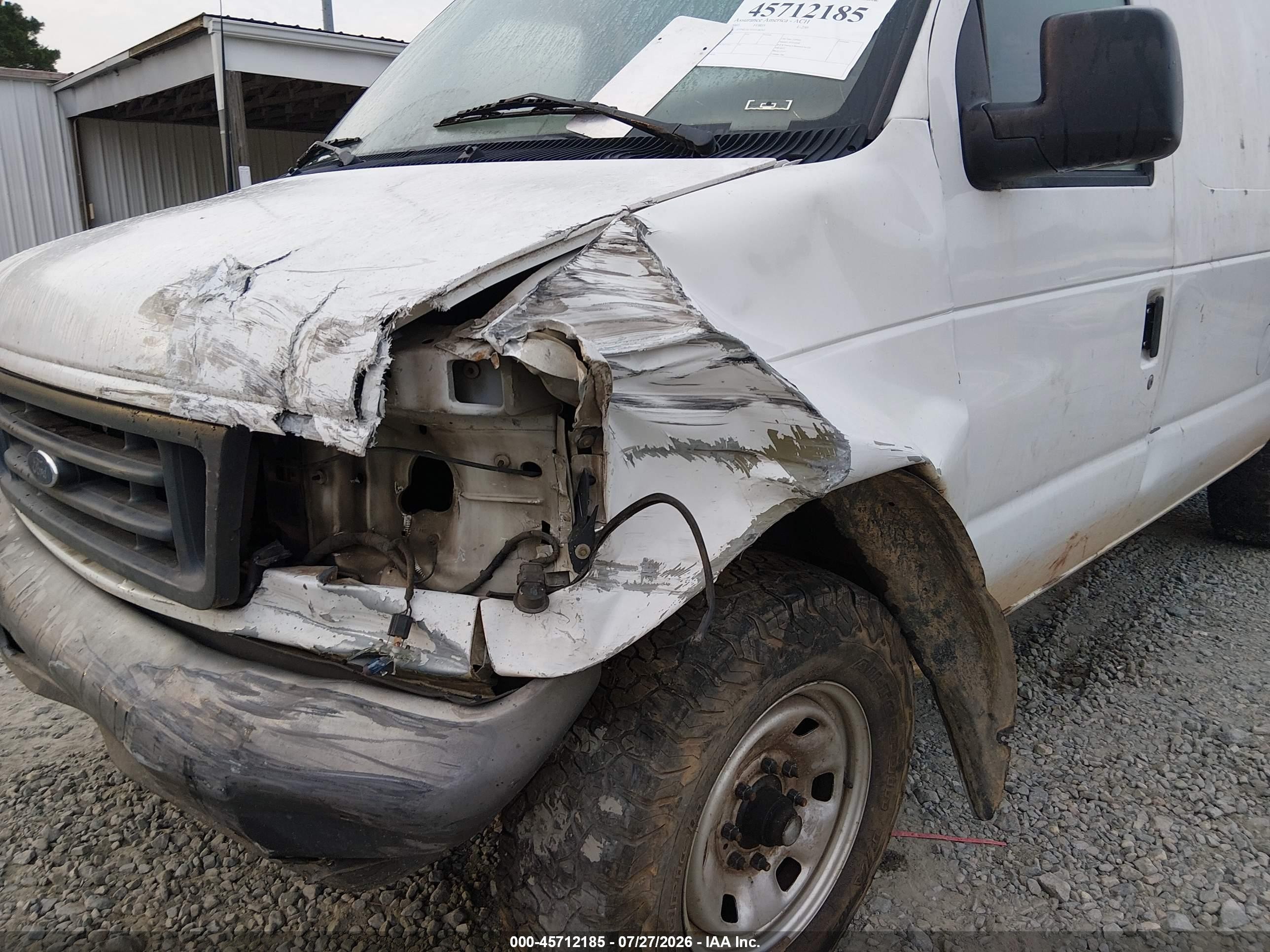 2003 Ford E-250 Commercial/recreational White vin: 1FTNE24L93HA46262