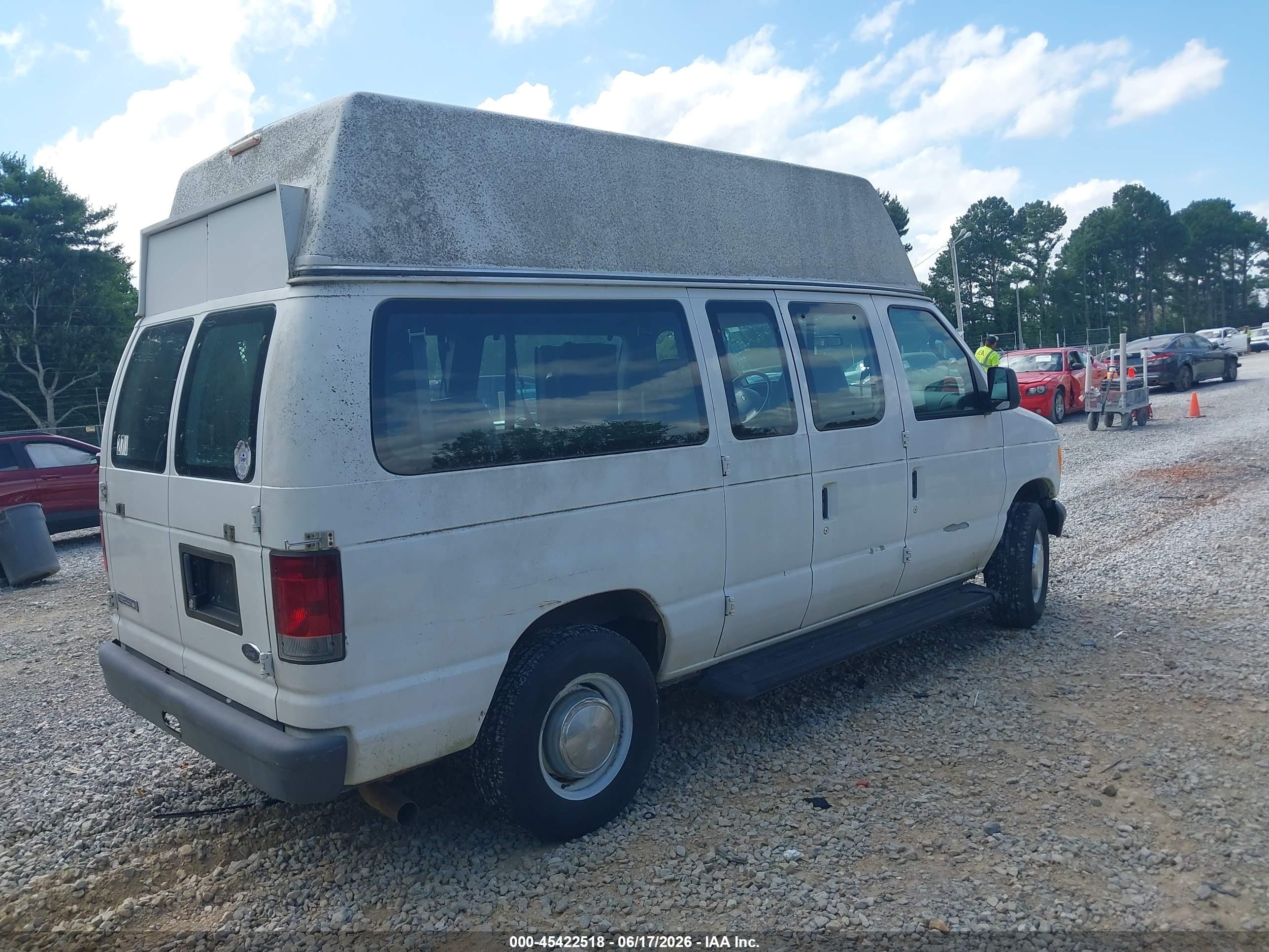 2006 Ford E-250 Commercial/recreational White vin: 1FTNE24L96DA24841