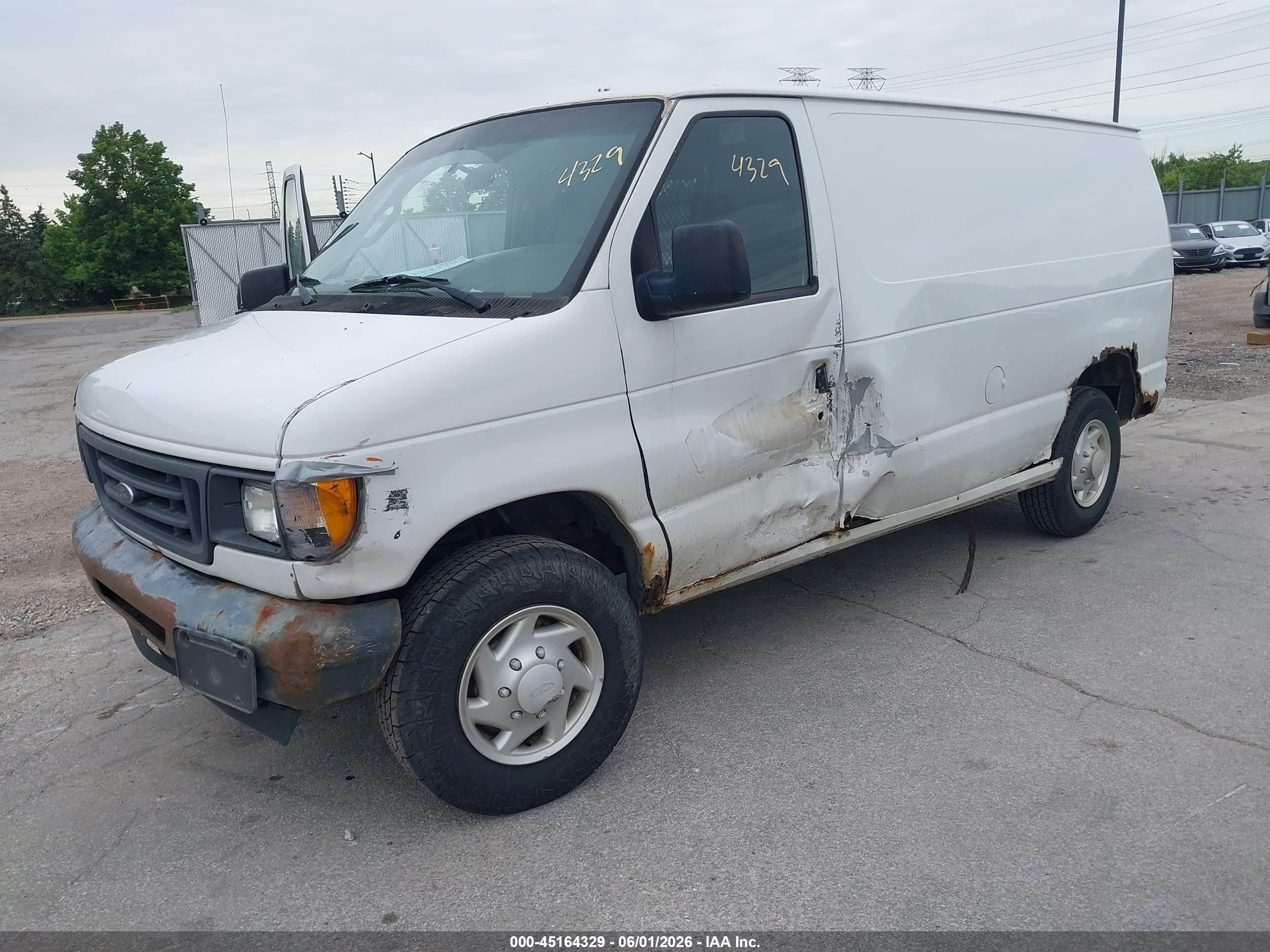 2007 Ford E-250 Commercial/recreational White vin: 1FTNE24L97DA70963