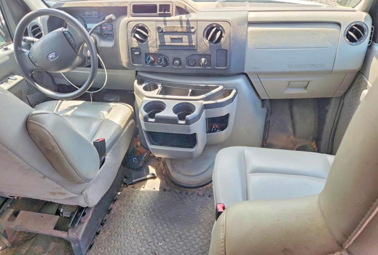 2009 Ford Econoline E250 Van White vin: 1FTNE24L99DA75664