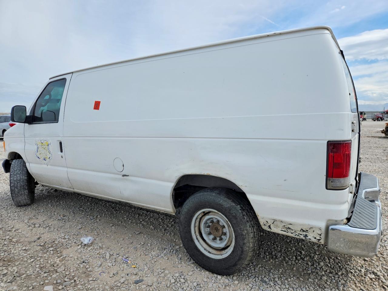 2007 Ford Econoline E250 Van White vin: 1FTNE24LX7DA68803