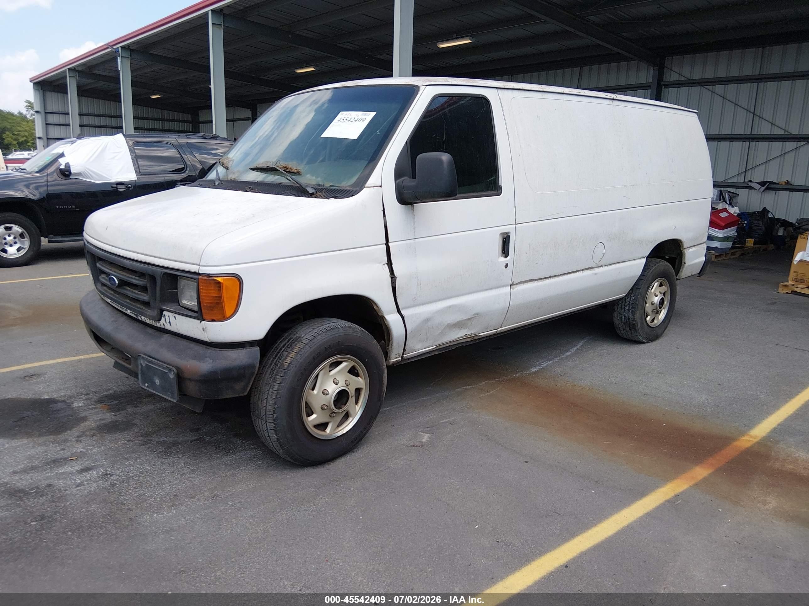 2005 Ford E-250 Commercial/recreational White vin: 1FTNE24W05HA43859