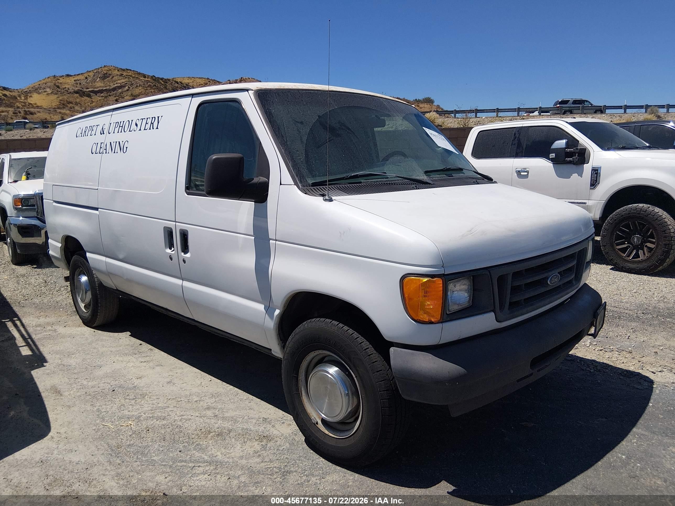 2005 Ford E-250 Commercial/recreational White vin: 1FTNE24W05HA79020