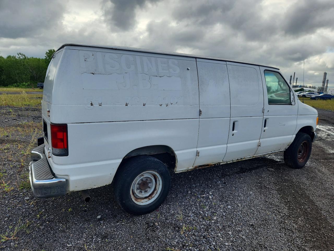 2007 Ford Econoline E250 Van White vin: 1FTNE24W07DA68433