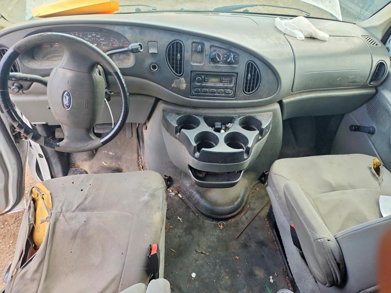 2007 Ford Econoline E250 Van White vin: 1FTNE24W07DA68433