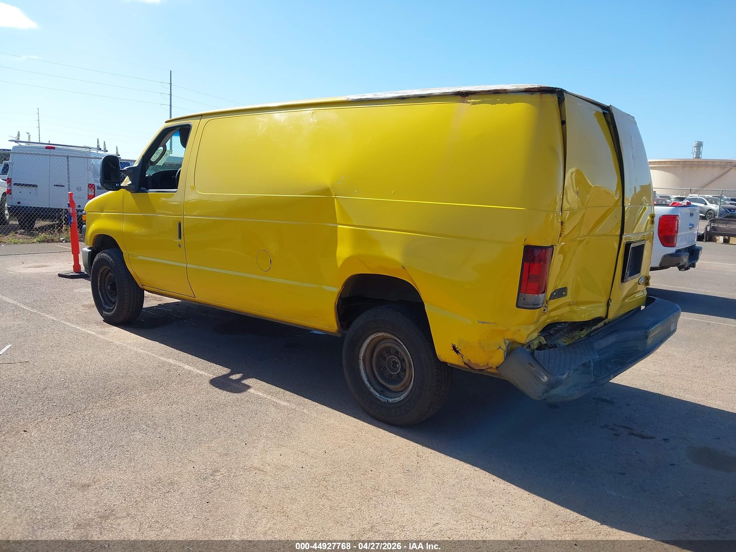 2008 Ford E-250 Commercial/recreational Желтый vin: 1FTNE24W08DB19267