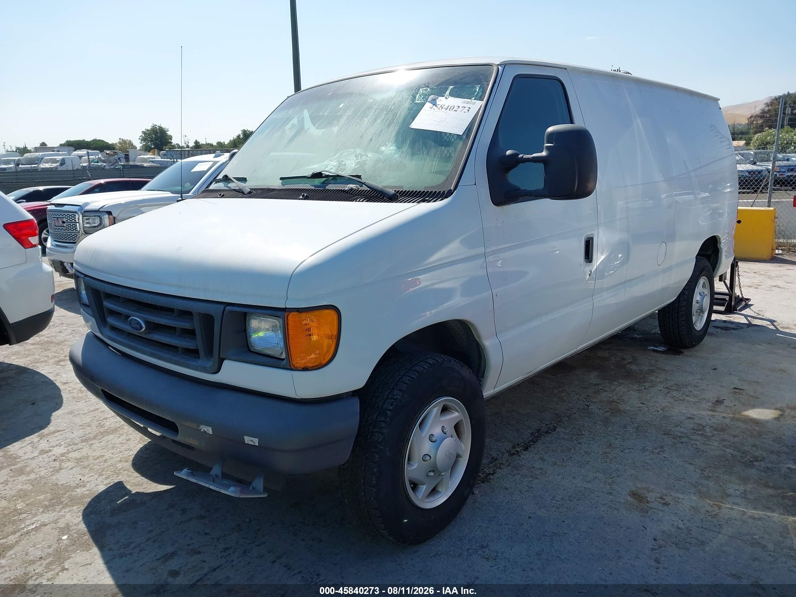 2007 Ford E-250 Commercial/recreational White vin: 1FTNE24W17DB26694