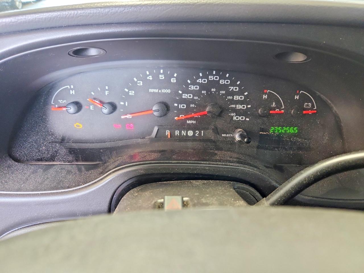 2008 Ford Econoline E250 Van White vin: 1FTNE24W28DA92556