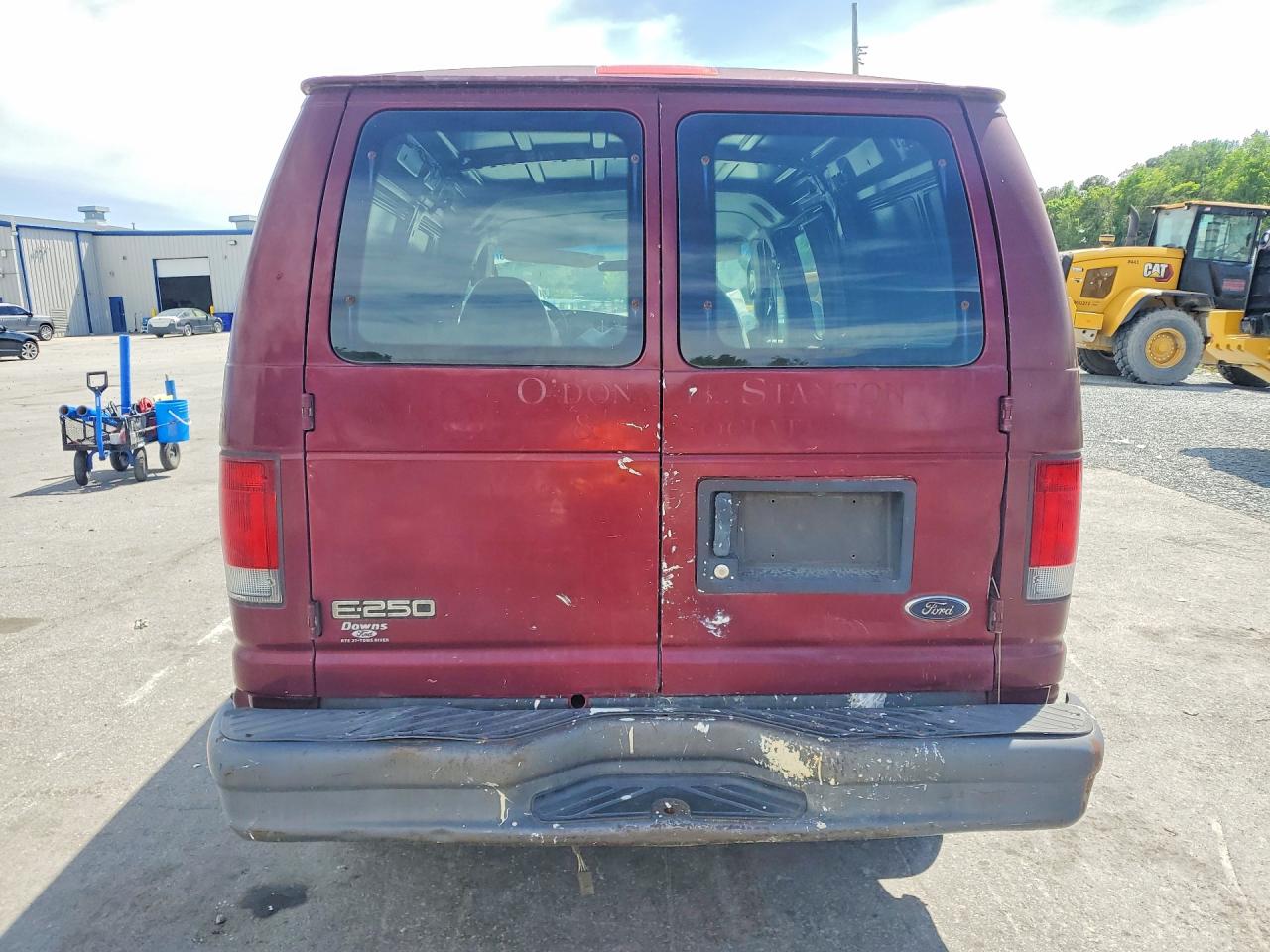 2004 Ford Econoline E250 Van Burgundy vin: 1FTNE24W34HB52170