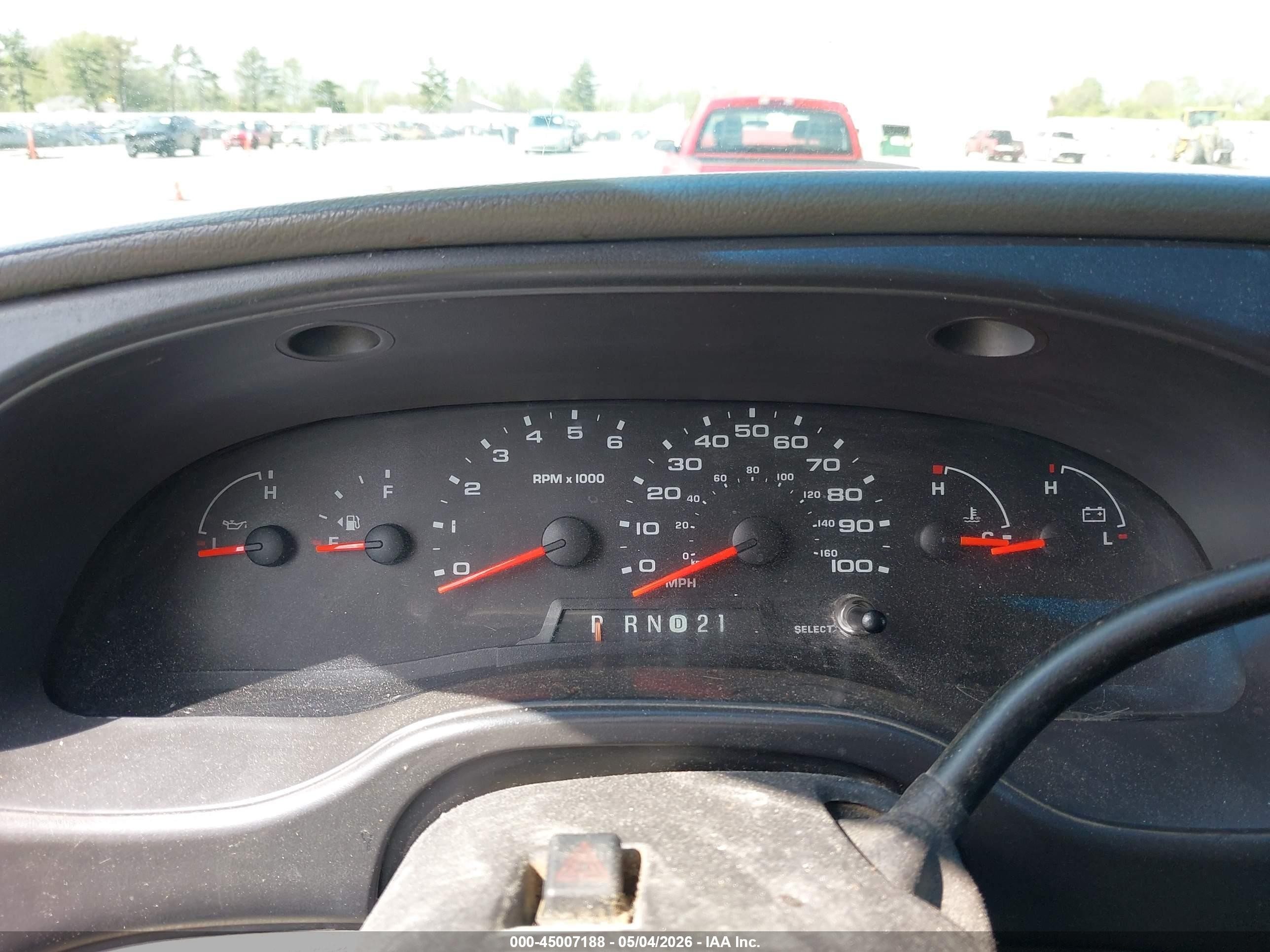 2007 Ford E-250 Commercial/recreational White vin: 1FTNE24W37DA03107
