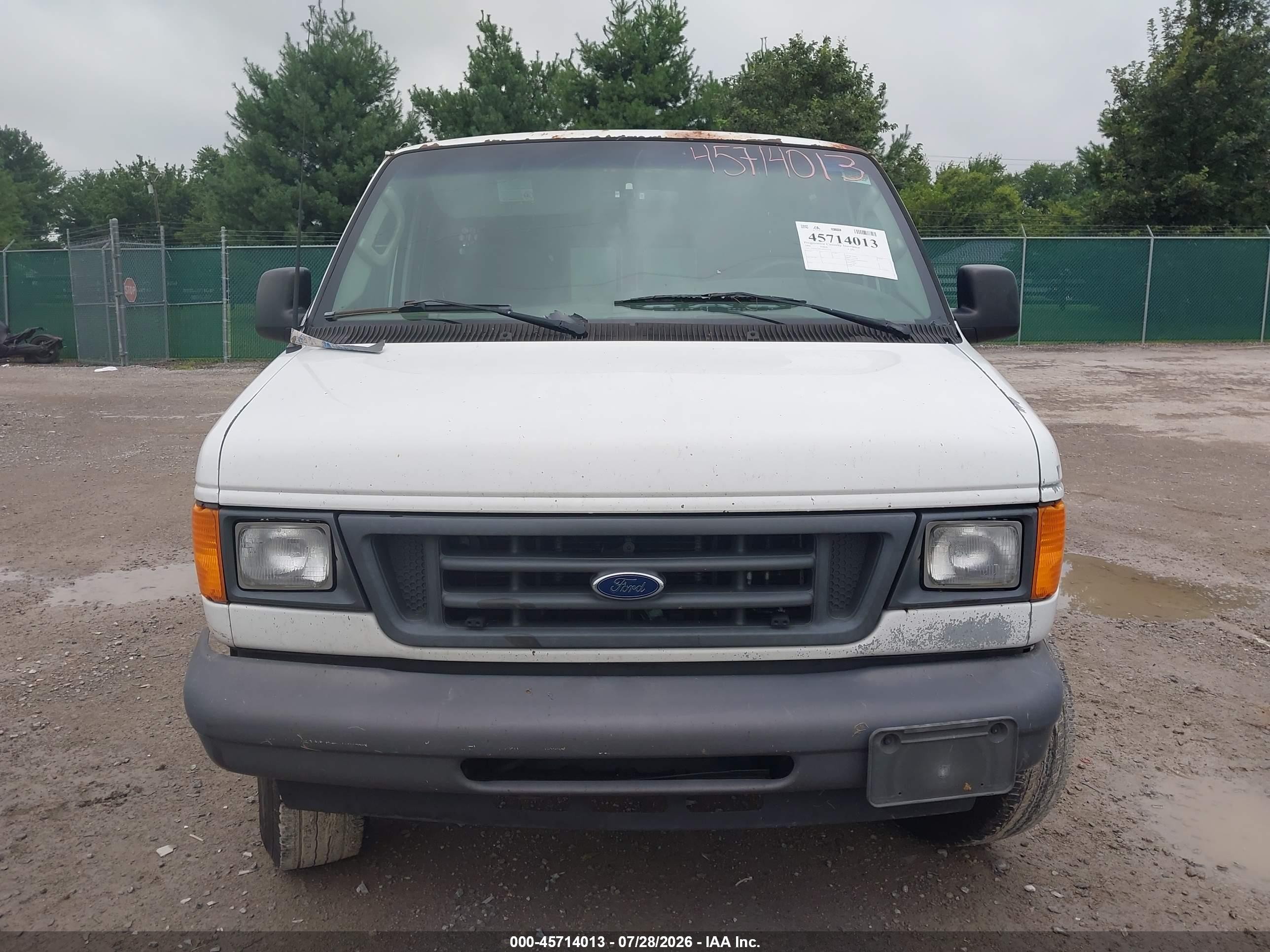 2006 Ford E-250 Commercial/recreational Белый vin: 1FTNE24W46DA75710