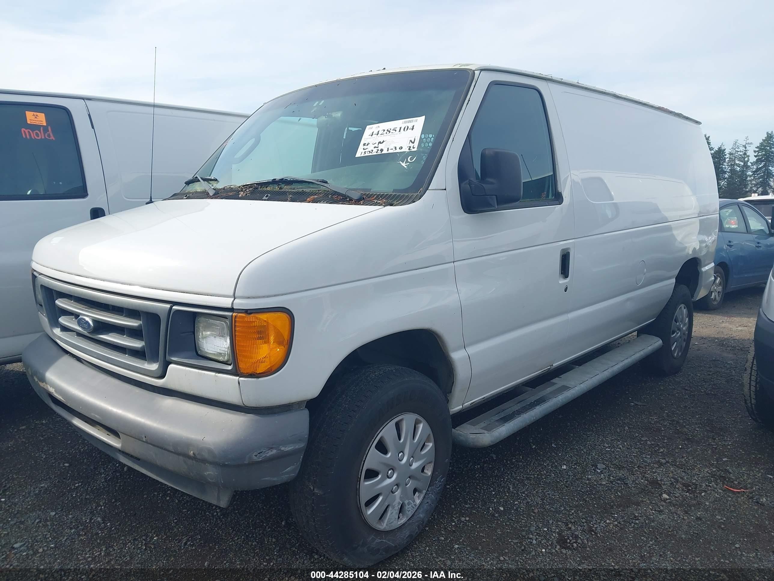 2007 Ford E-250 Commercial/recreational White vin: 1FTNE24W47DA25374