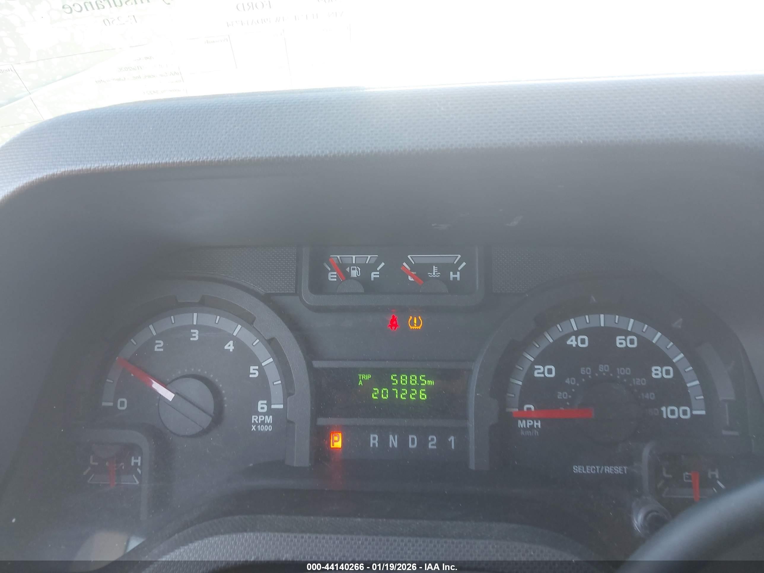 2009 Ford E-250 Commercial/recreational White vin: 1FTNE24W49DA14734