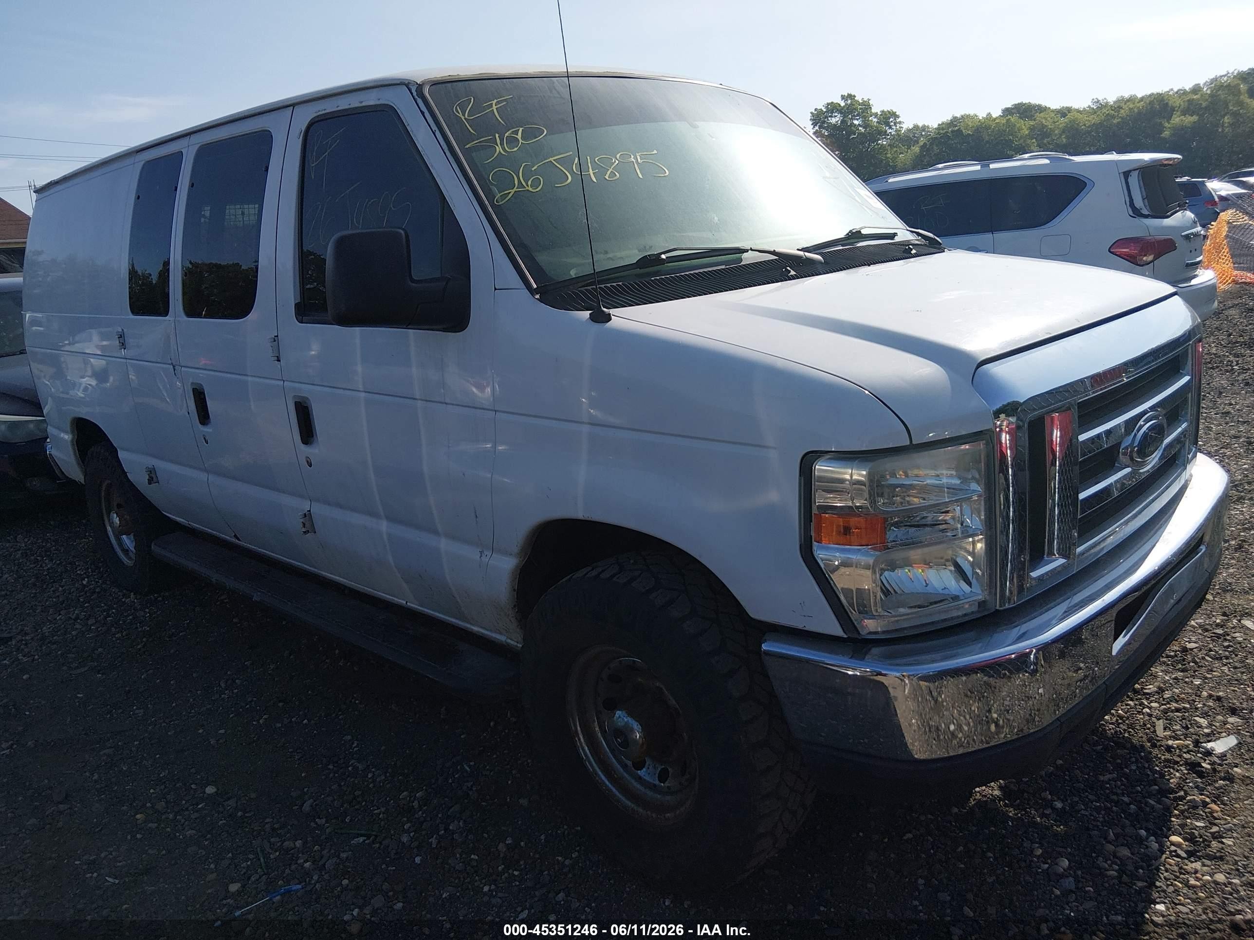 2009 Ford E-250 Commercial/recreational White vin: 1FTNE24W49DA29248