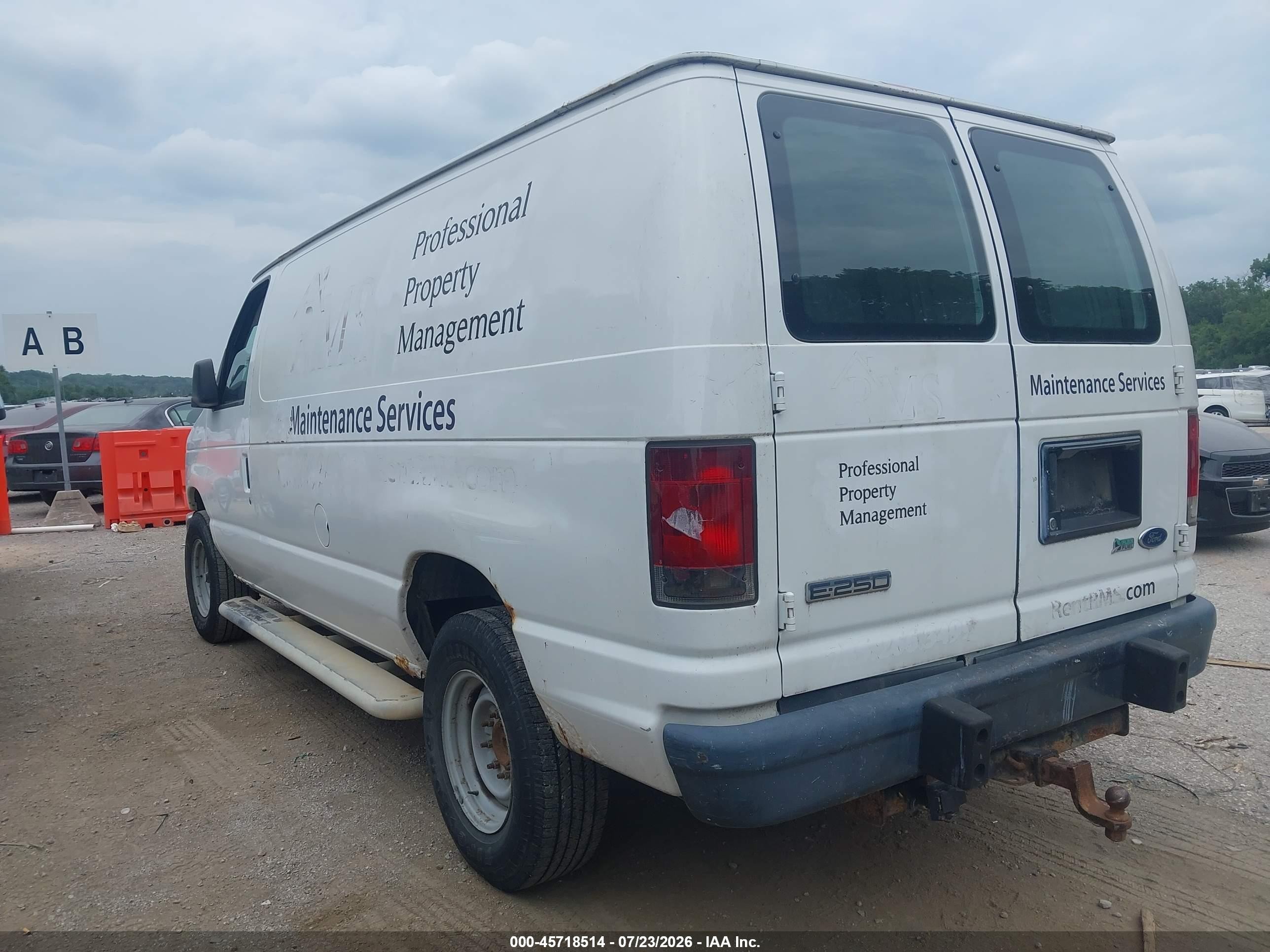 2009 Ford E-250 Commercial White vin: 1FTNE24W49DA48477