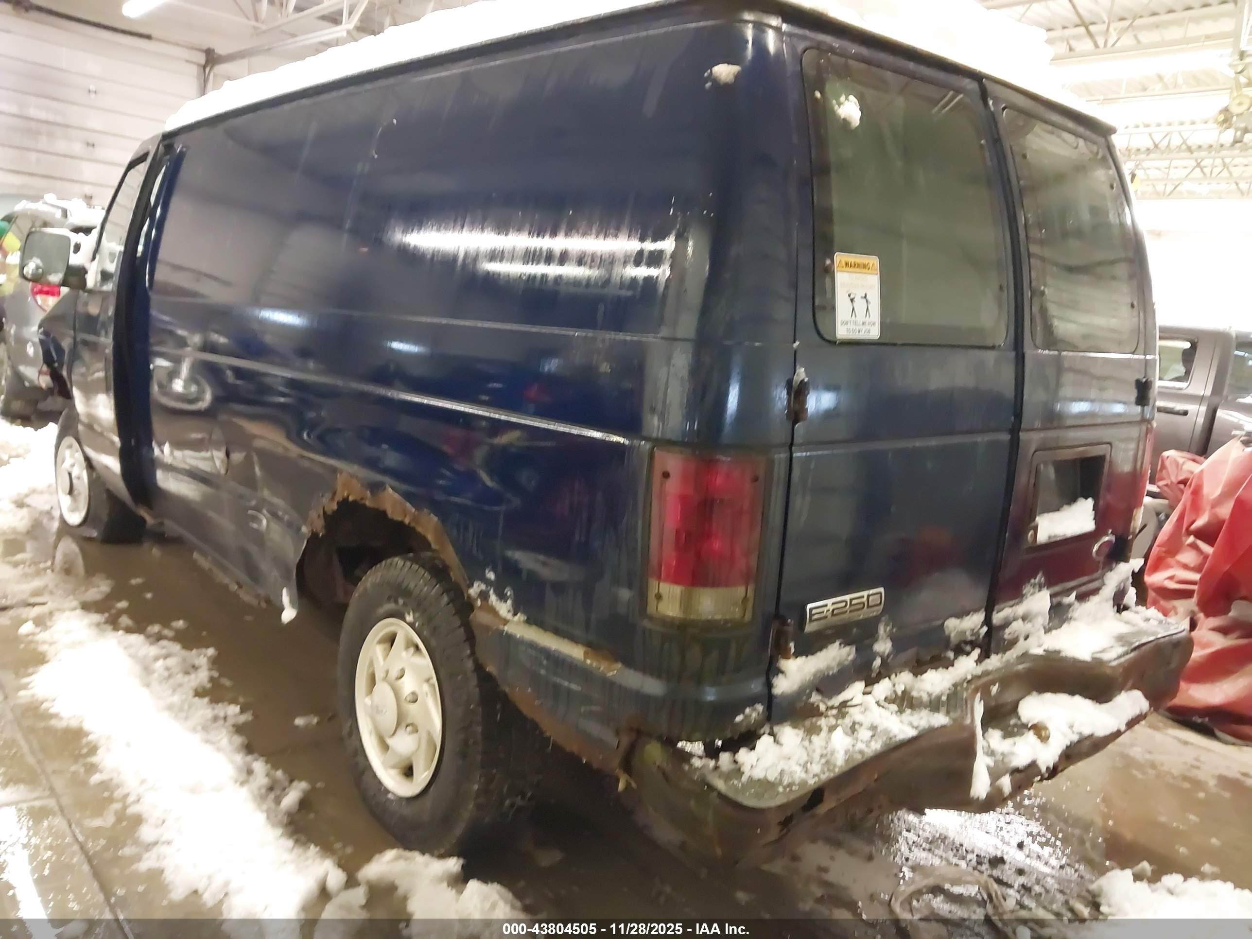 2007 Ford E-250 Commercial/recreational Blue vin: 1FTNE24W57DA90024