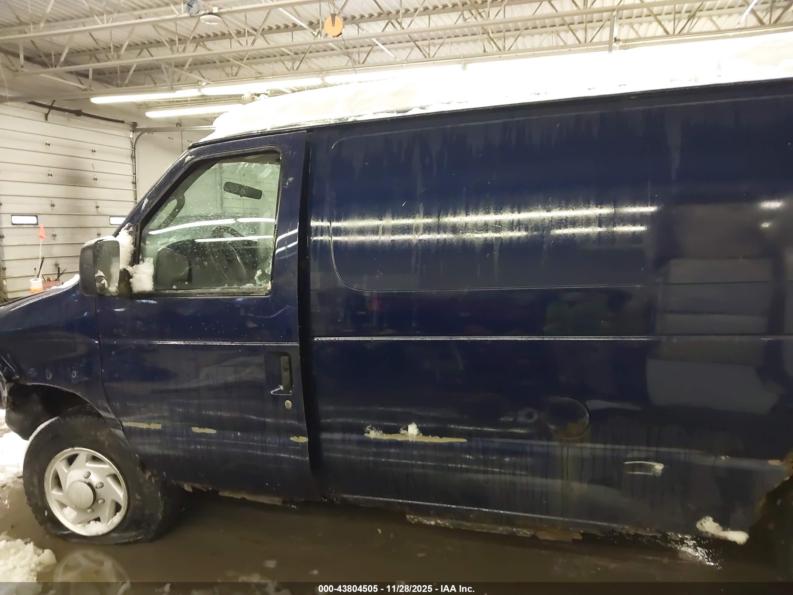 2007 Ford E-250 Commercial/recreational Blue vin: 1FTNE24W57DA90024