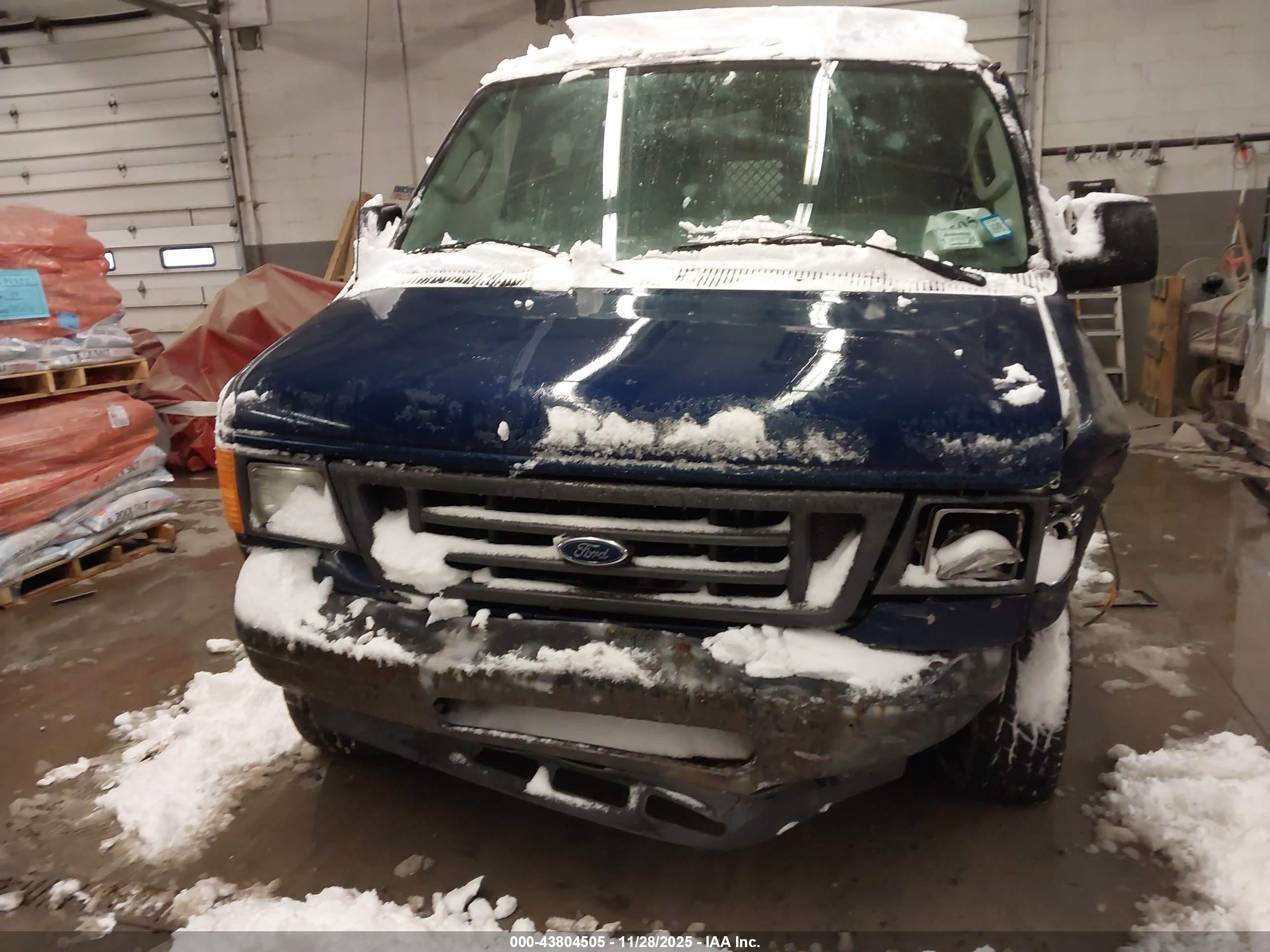 2007 Ford E-250 Commercial/recreational Blue vin: 1FTNE24W57DA90024