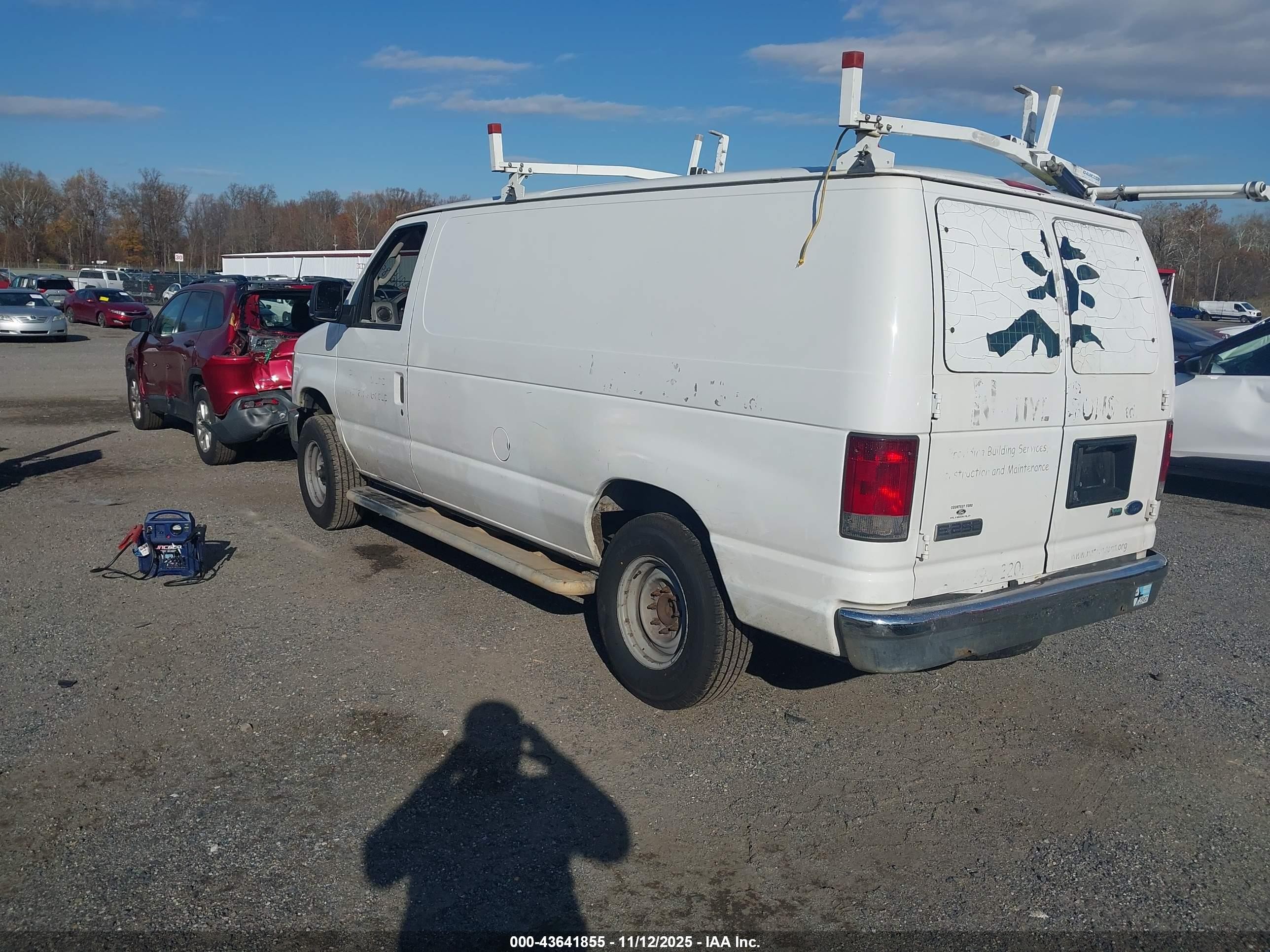 2009 Ford E-250 Commercial/recreational White vin: 1FTNE24W59DA33776